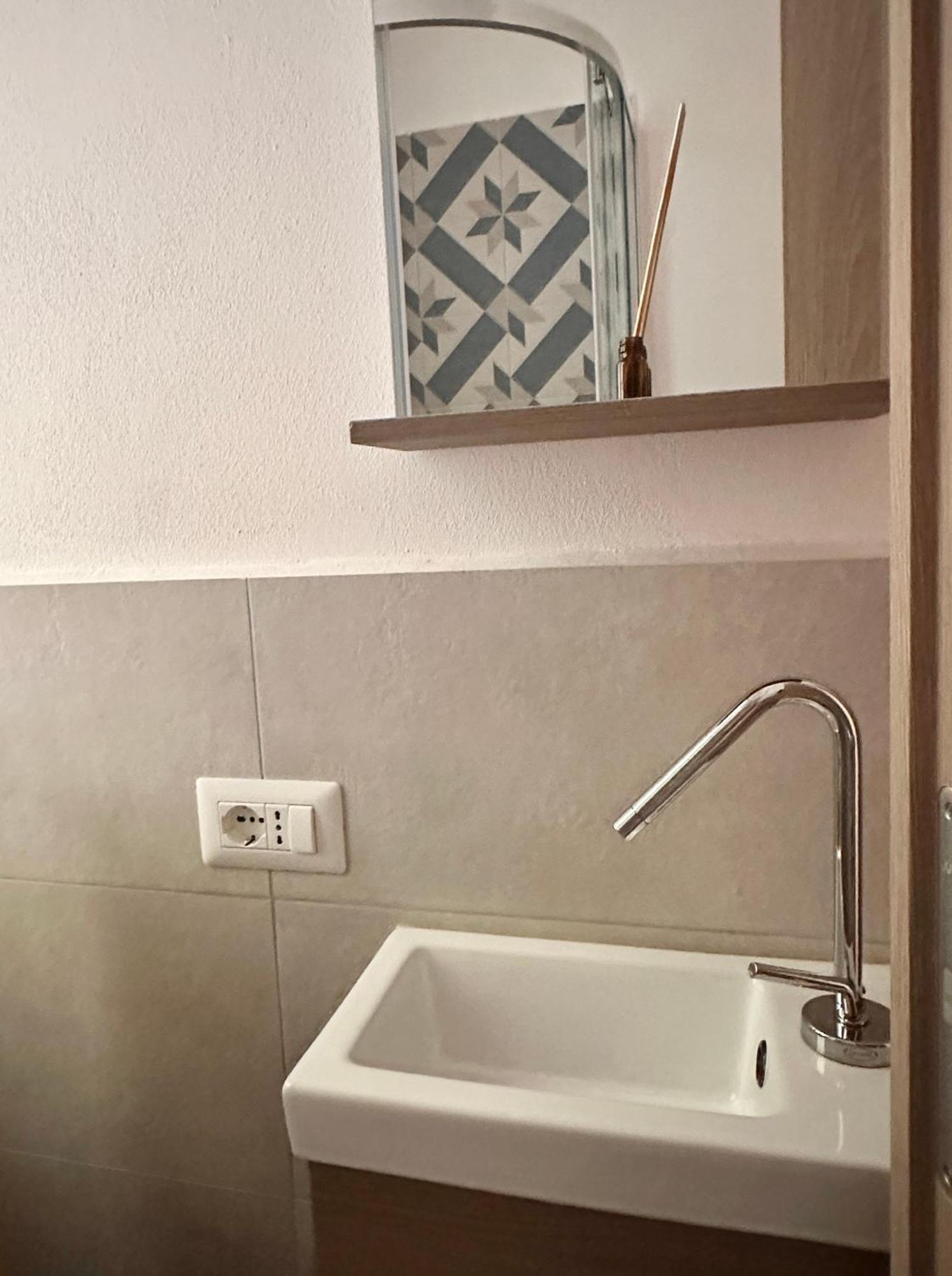 Casa Ling -ac - Parking-2bathrooms Bed & Breakfast *