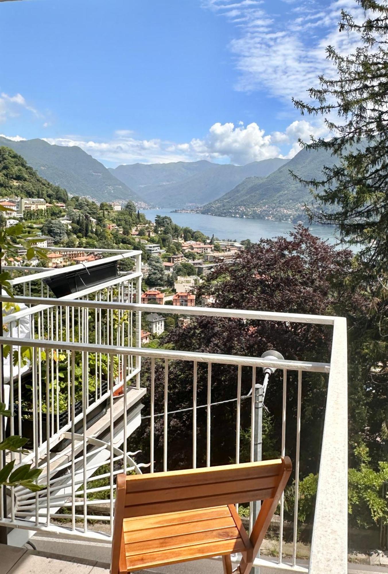 Casa Ling -ac - Parking-2bathrooms Bed & Breakfast Como