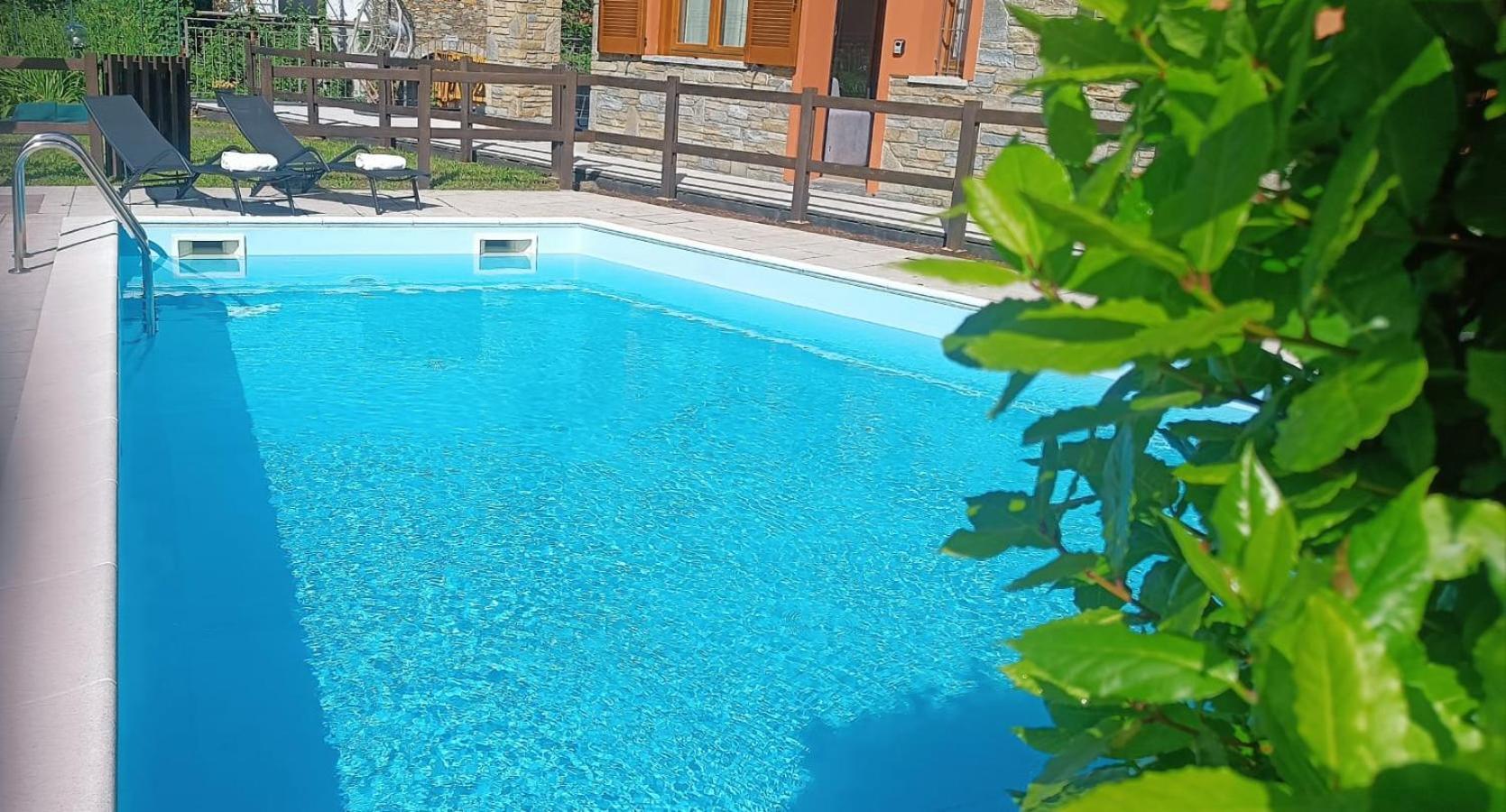 Solare Con Piscina - 5 Apartment *