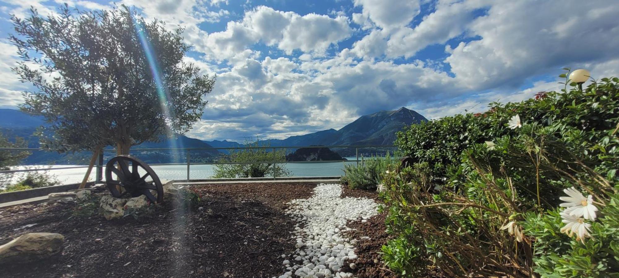 Apartment The Terrace On The - Varenna Pino *