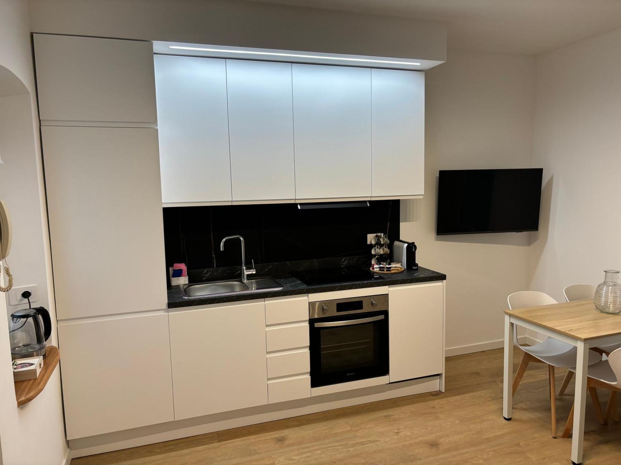 Mira Apartment Lecco