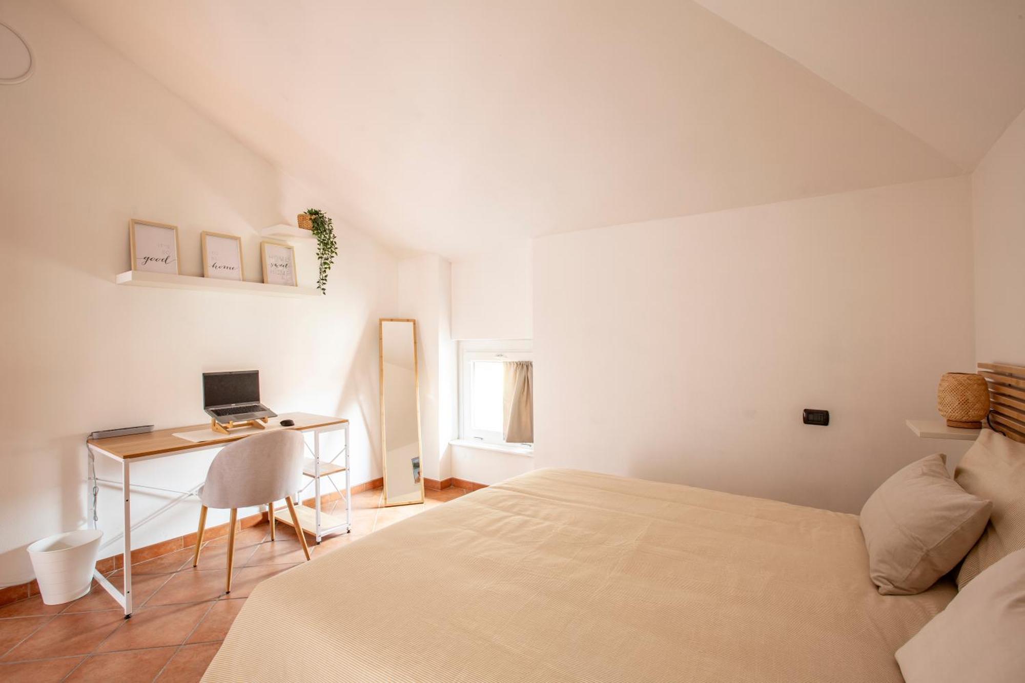 Modern & Minimalist Flat -4people- Fully Equipped Apartment *