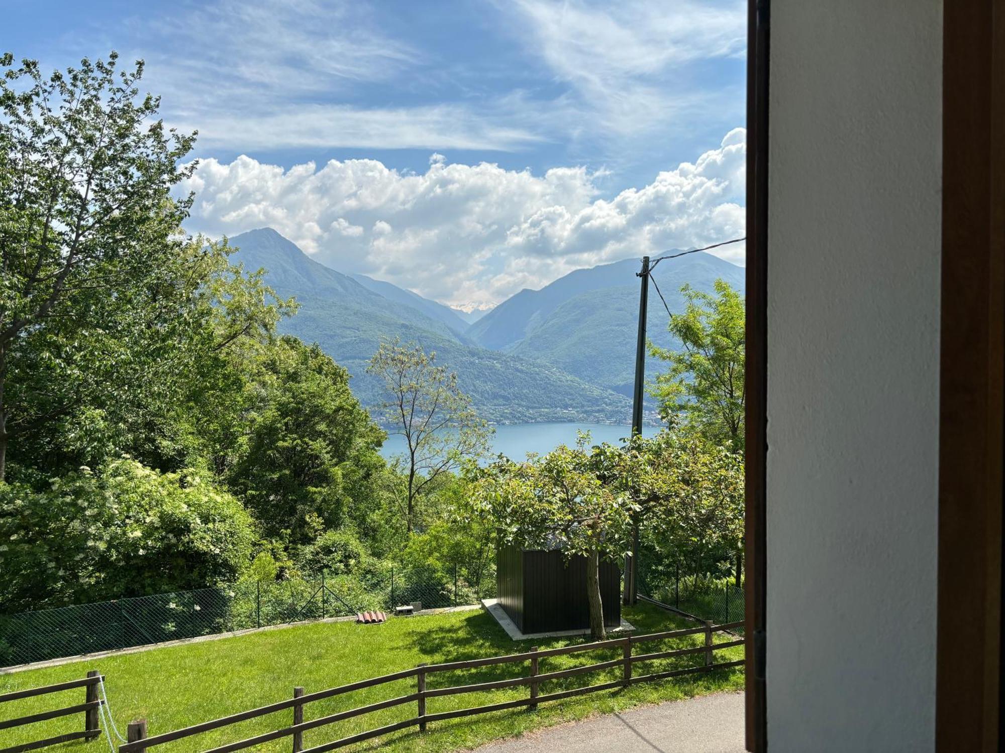 Casa Eva Pianello - Larihome A64 * Pianello Del Lario