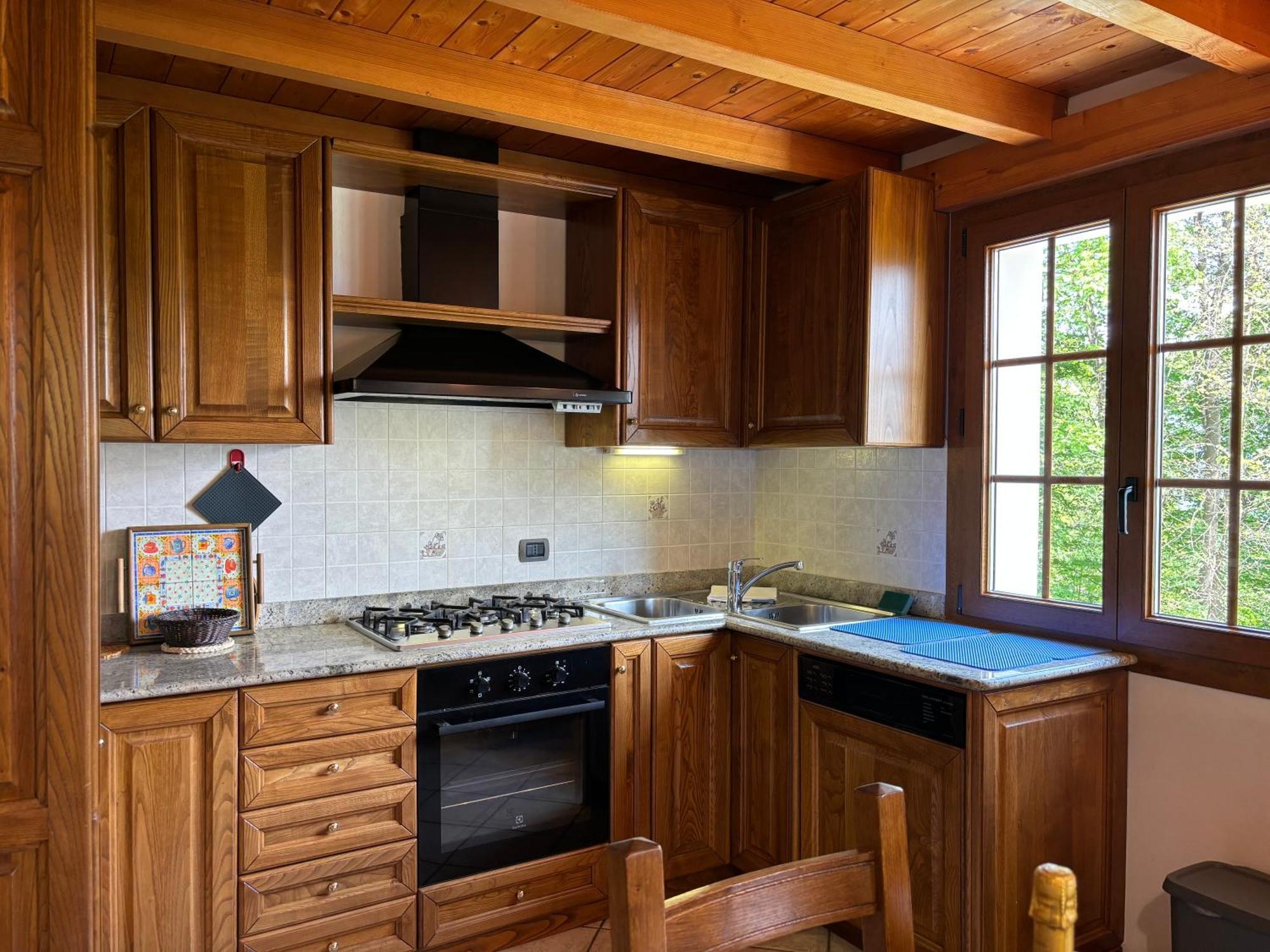 Apartment Casa Eva Pianello - Larihome A64 *