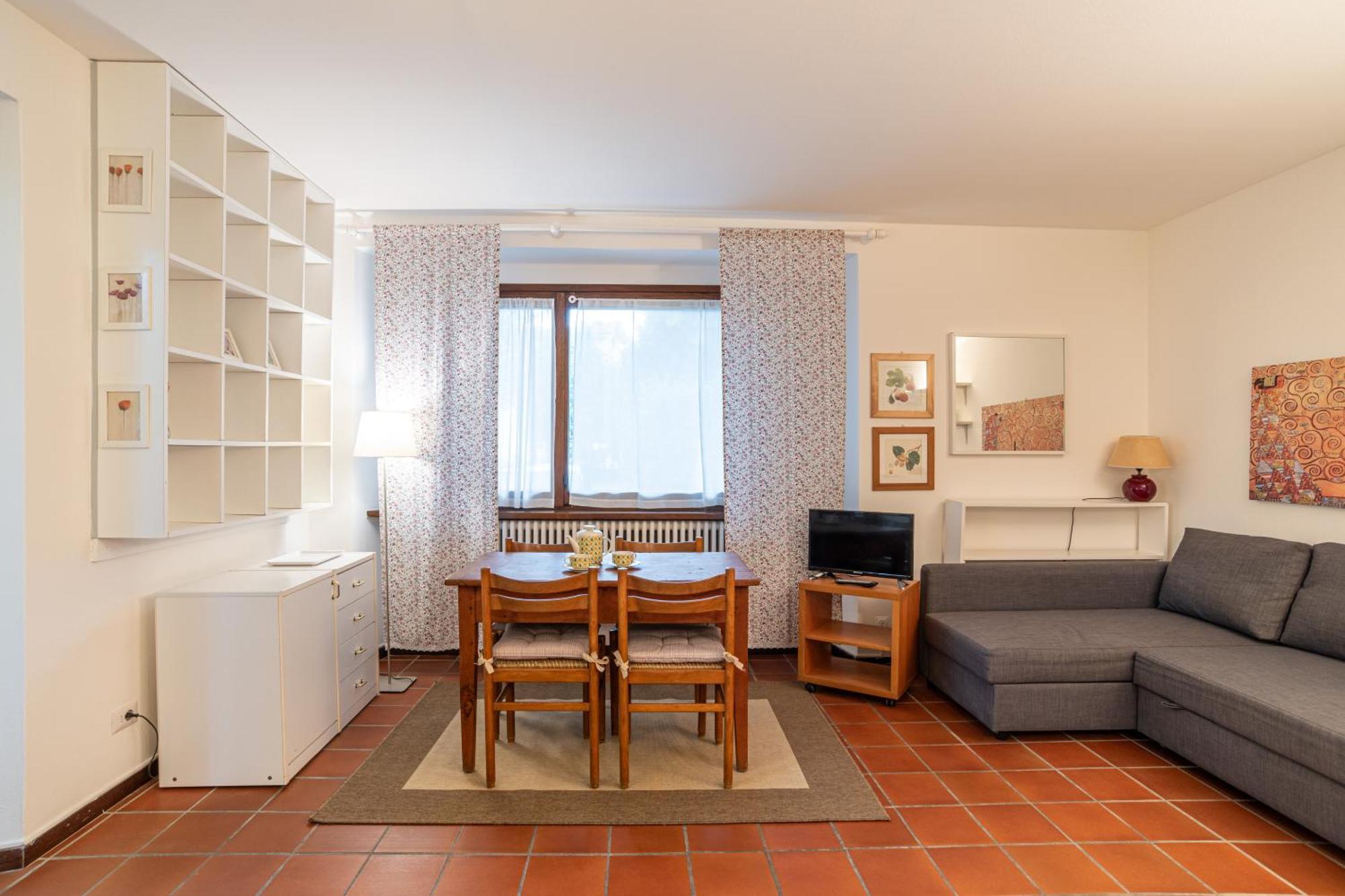 Cozy Apartment Como