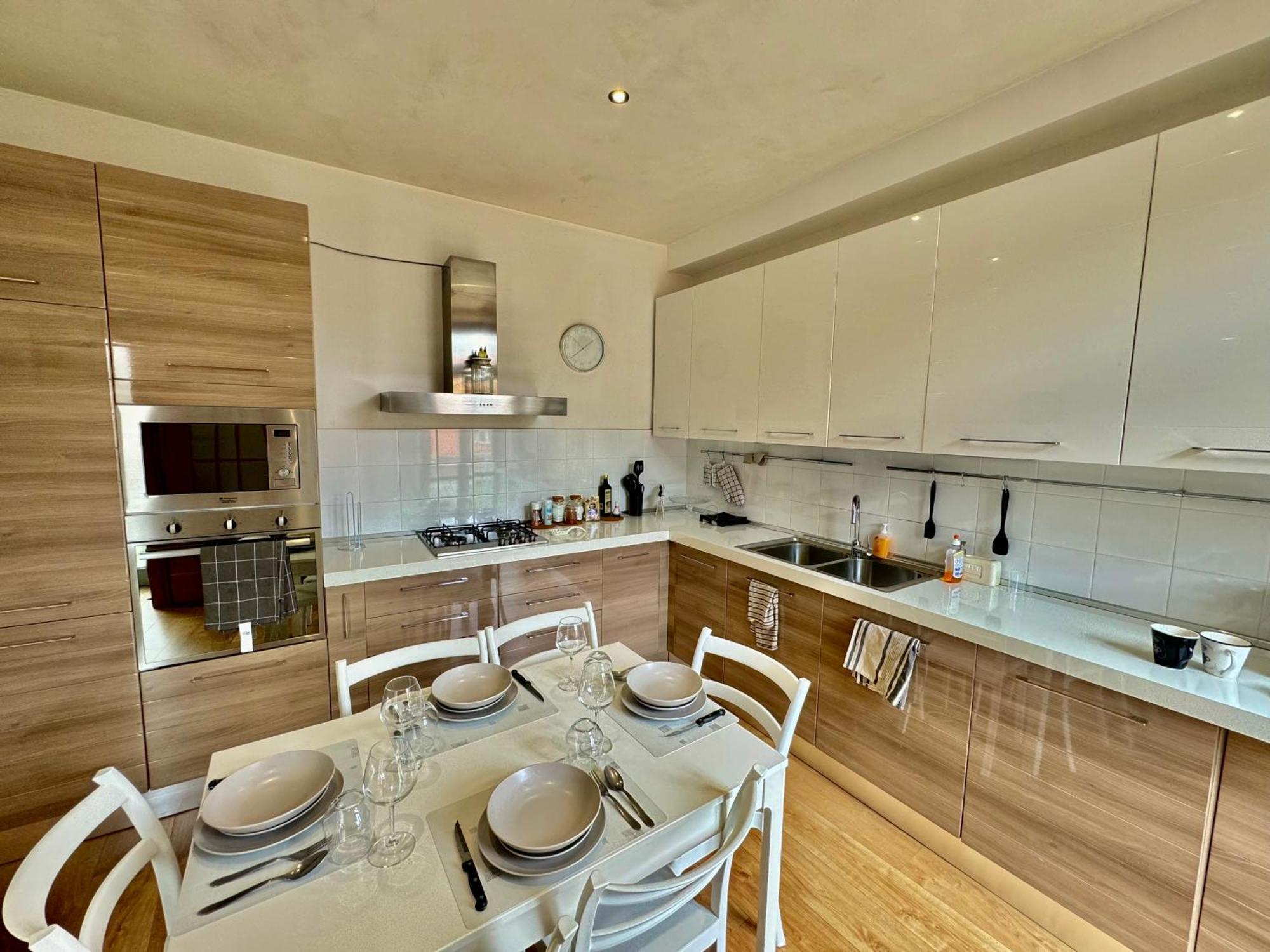 2bd Near The Station Côme