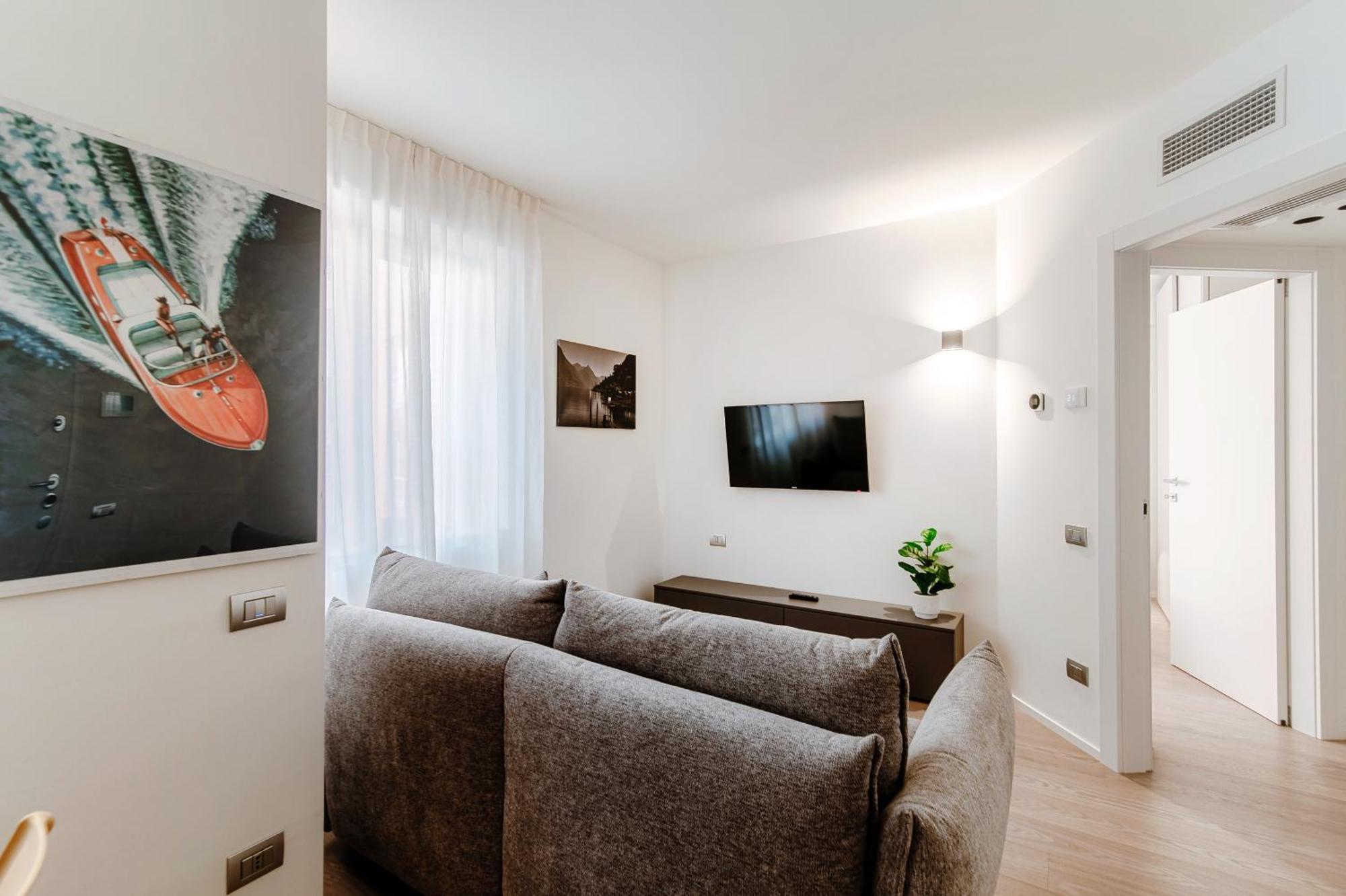 Rubini - By Myhomeincomo Apartment *