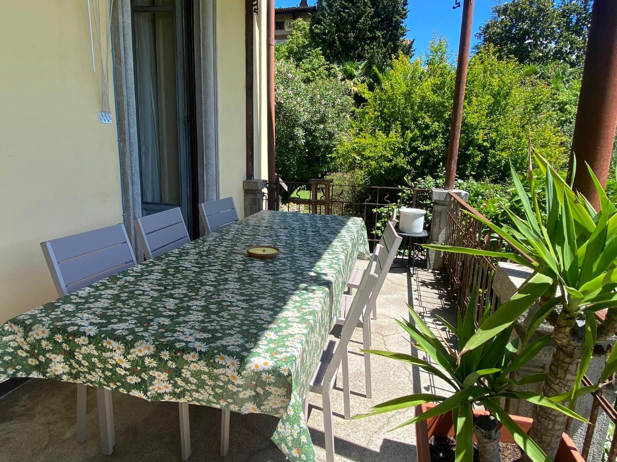 Life Is Good - Front In Apartment