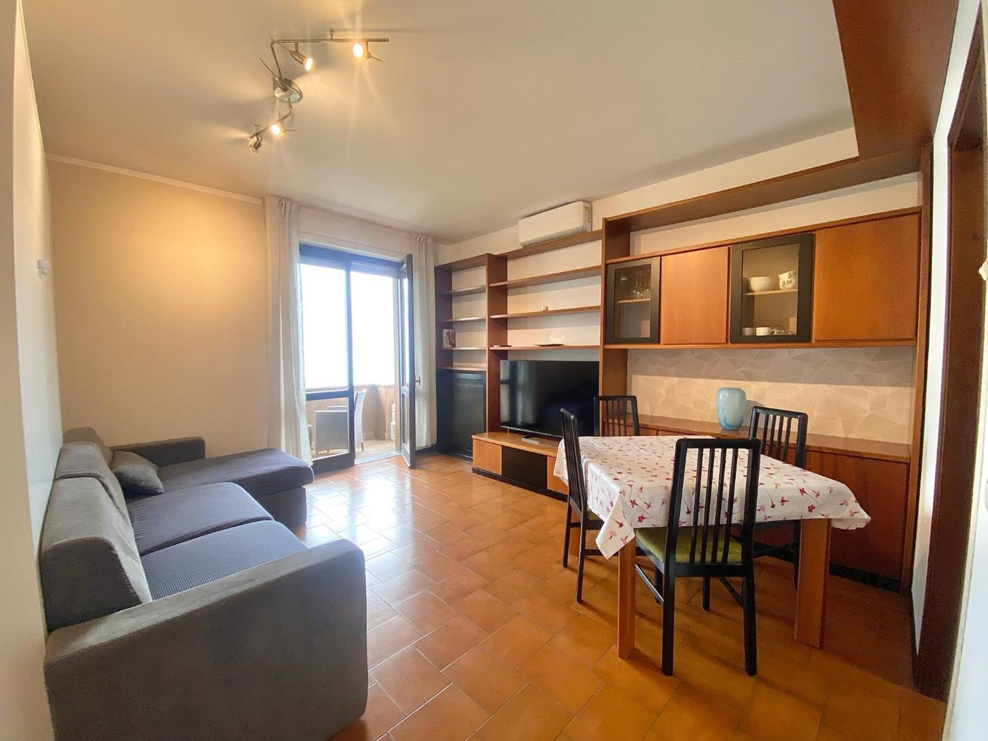 Lube Apartment *