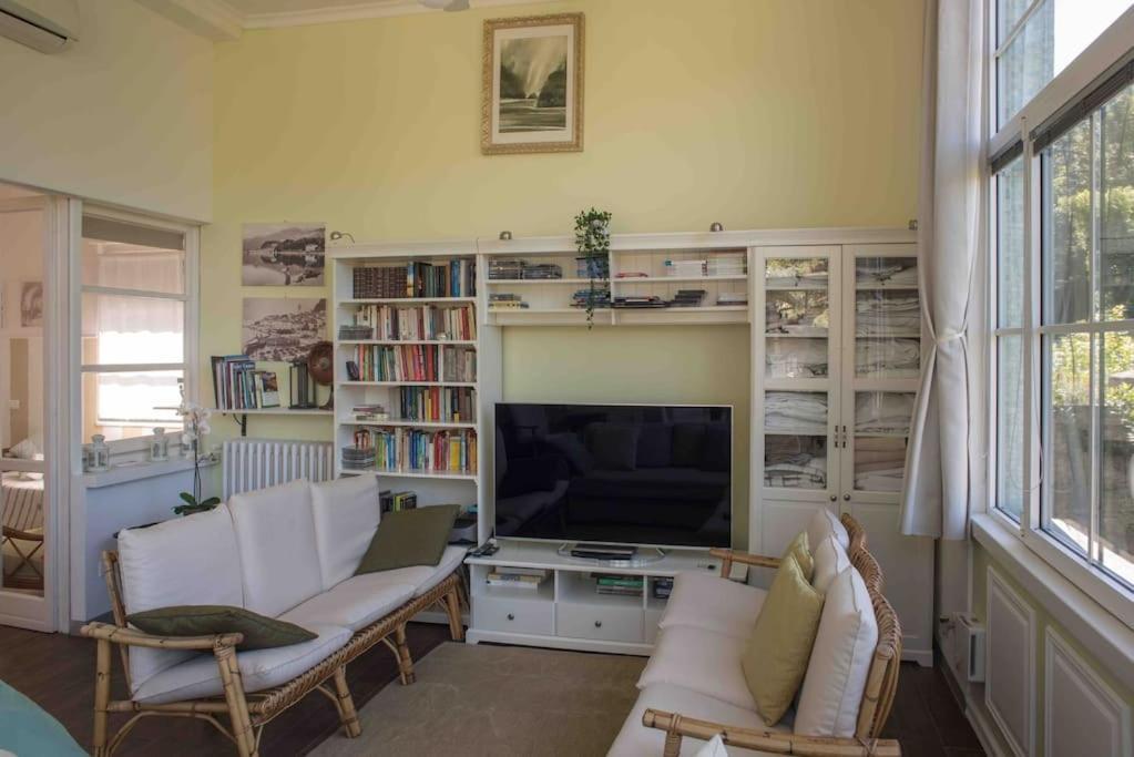 Vintage With Views Apartment Bellagio