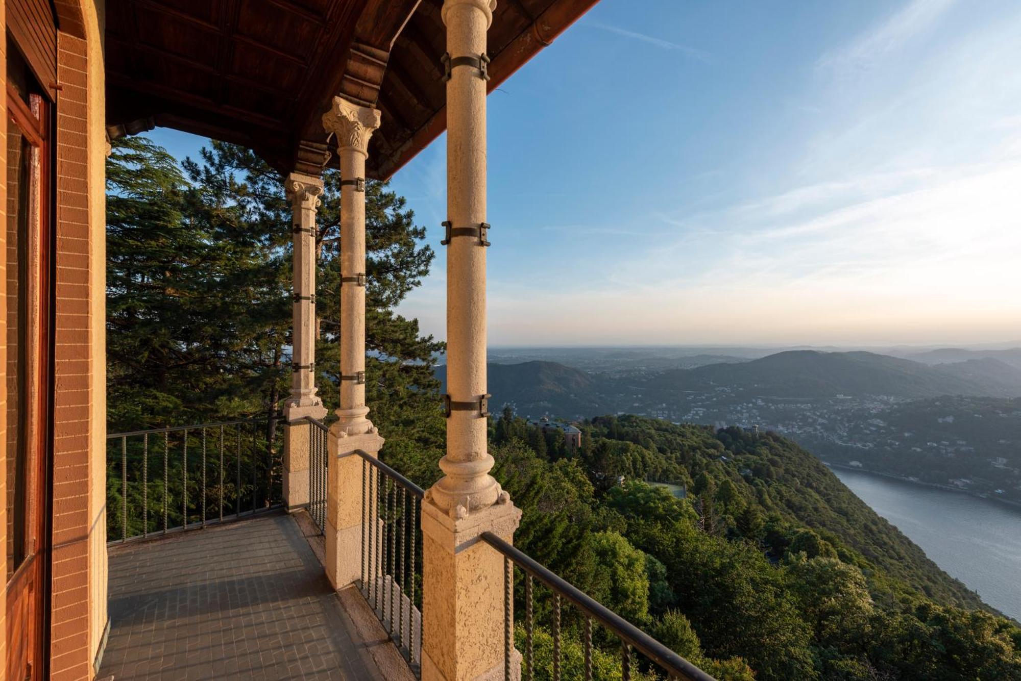Villa Jolanda By Reste Italy *