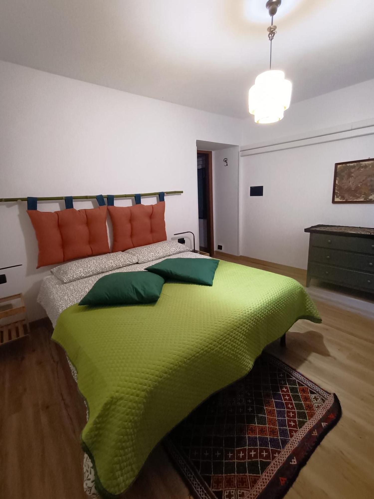 Holiday home Casa Virginia Nel Borgo Lierna