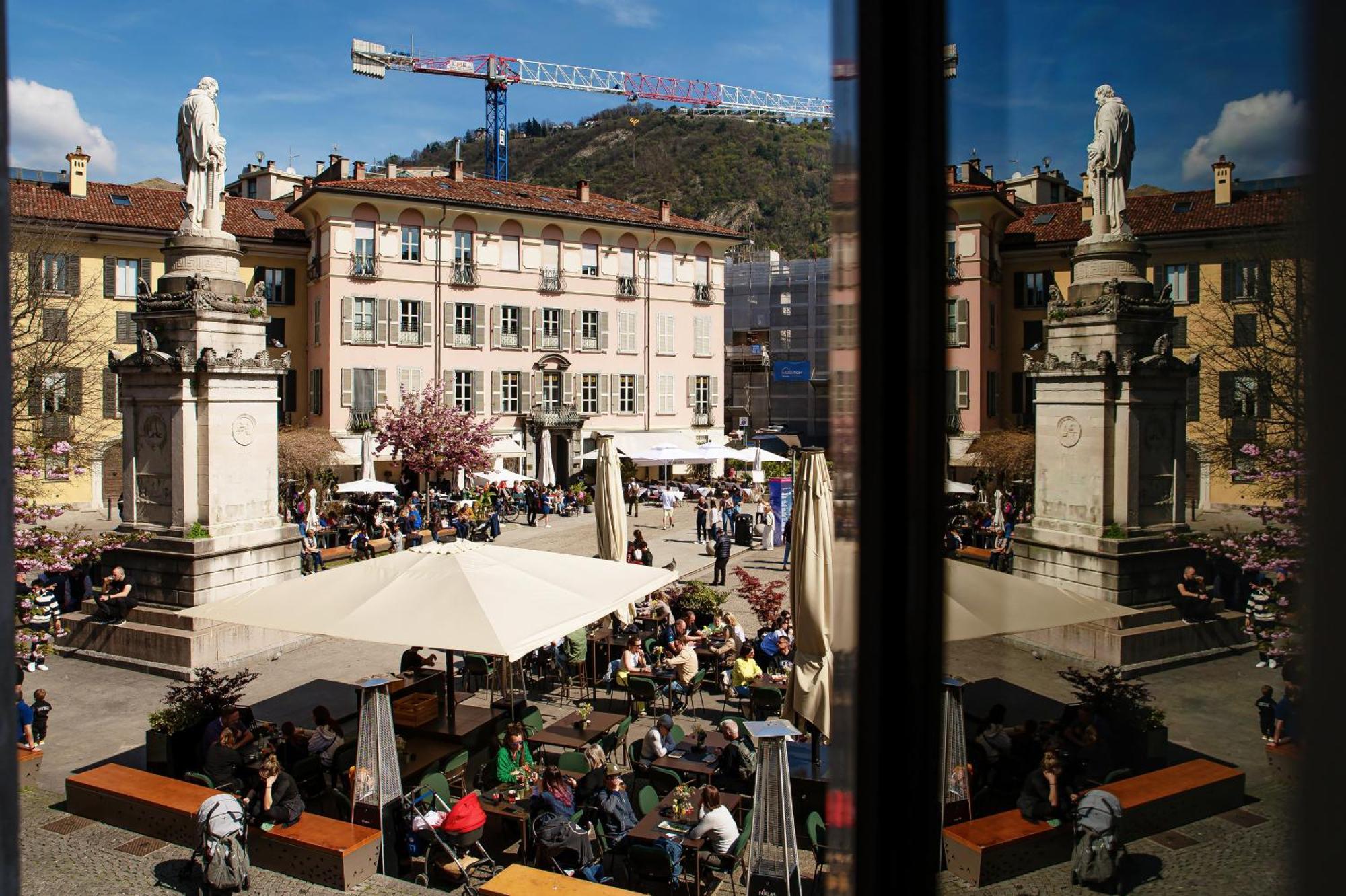 Fitzgerald Building - The House Of Travelers Apartment Como