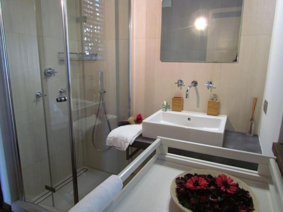 Tranquil Nestled Among Ancient Chestnut Trees Villa Perledo