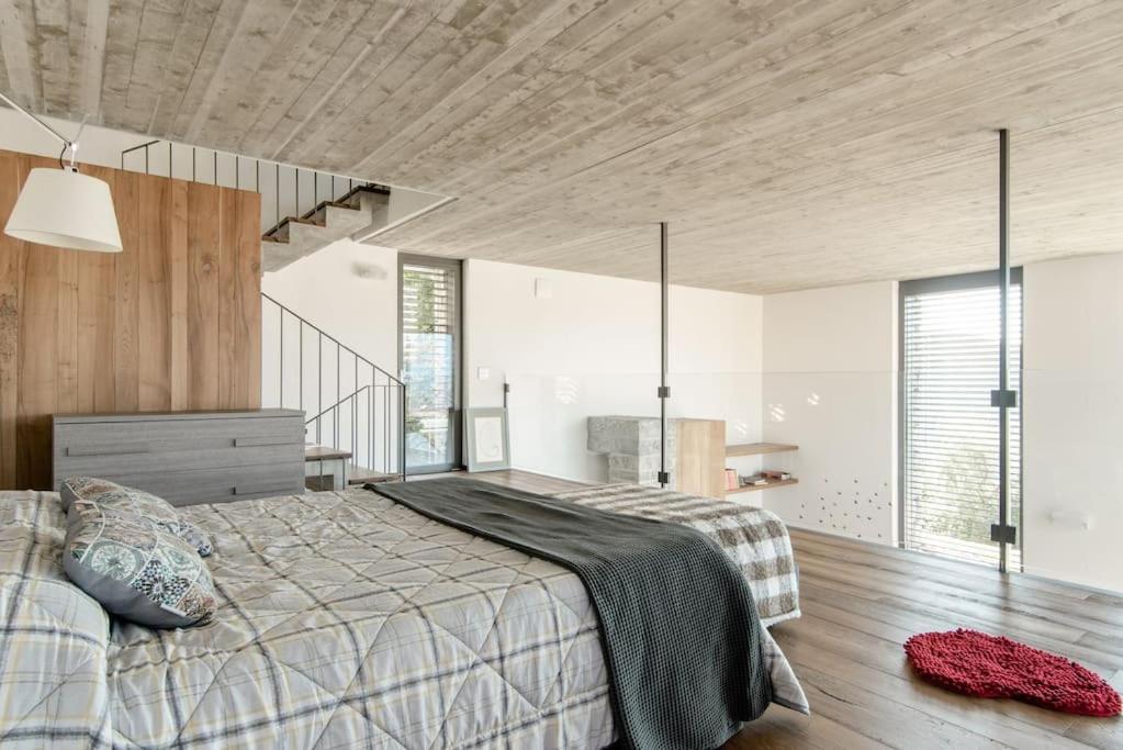 Tranquil Nestled Among Ancient Chestnut Trees Villa Perledo