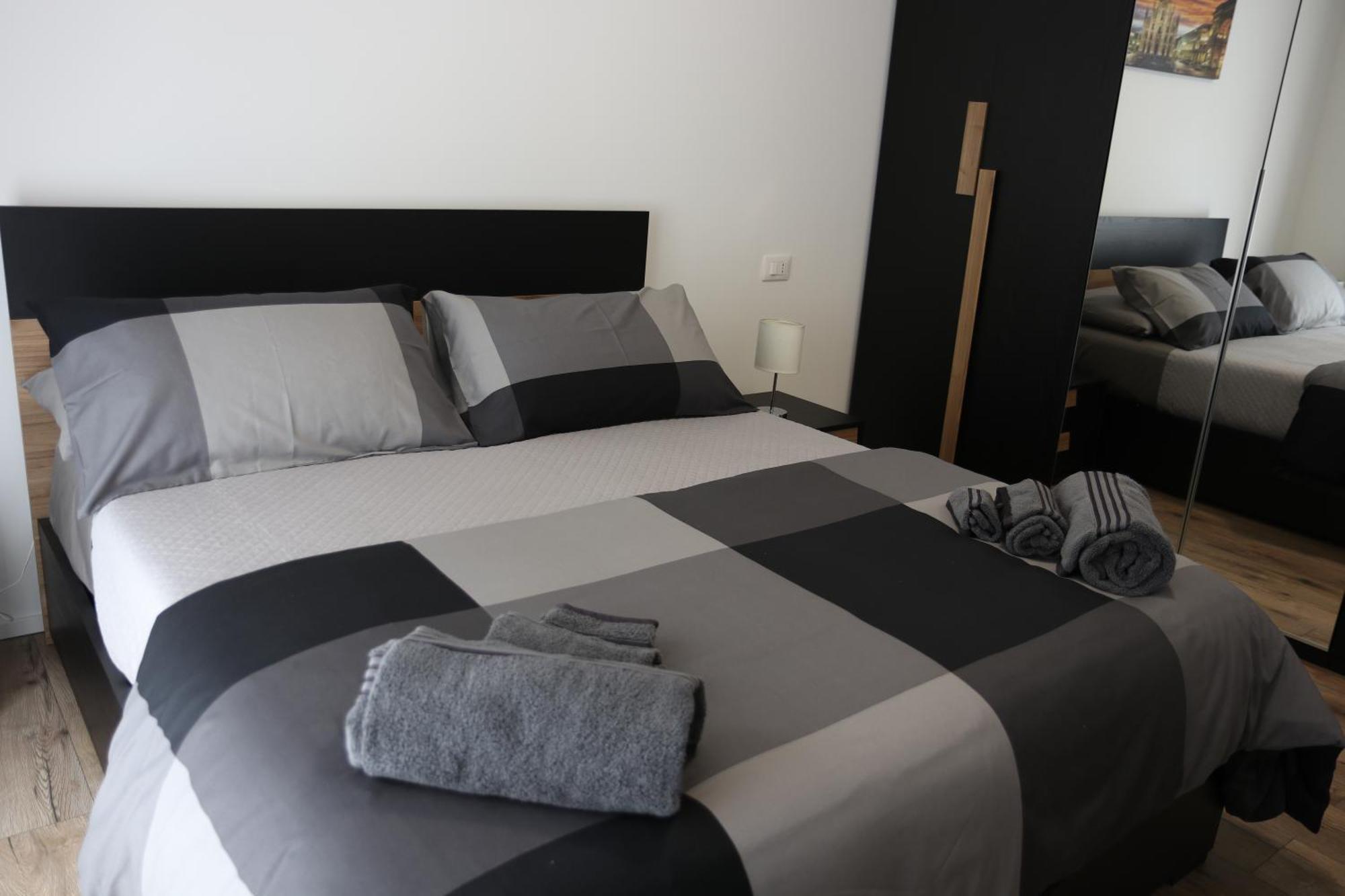 Apartment Sweet Dreams