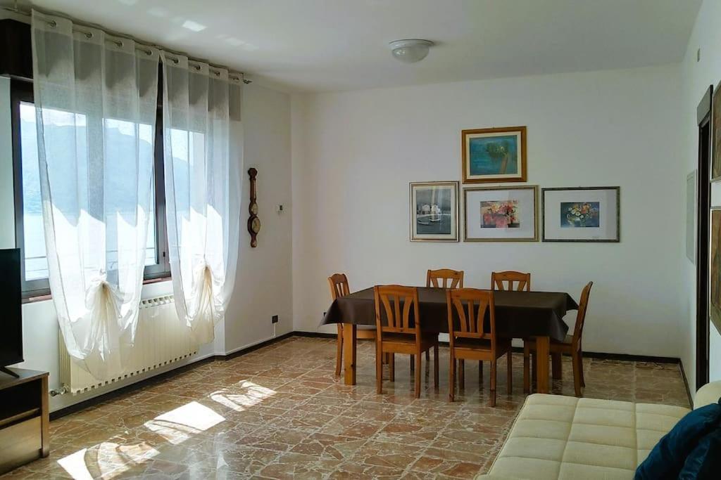 Aqua Apartment Acquaseria