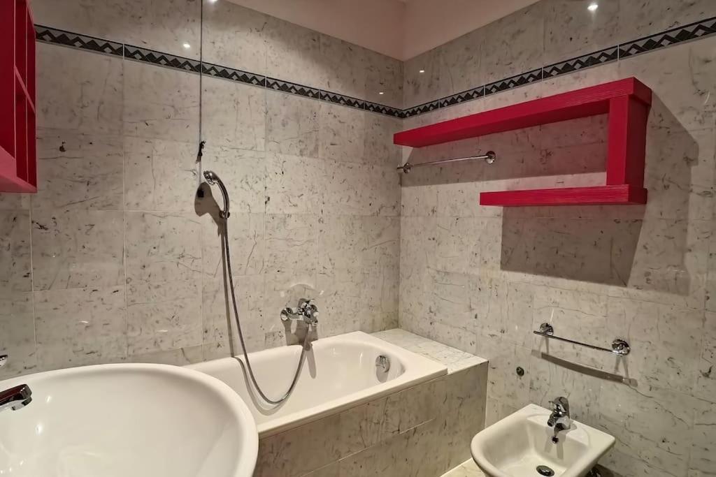 Apartment Con Free Parking E Wifi Como