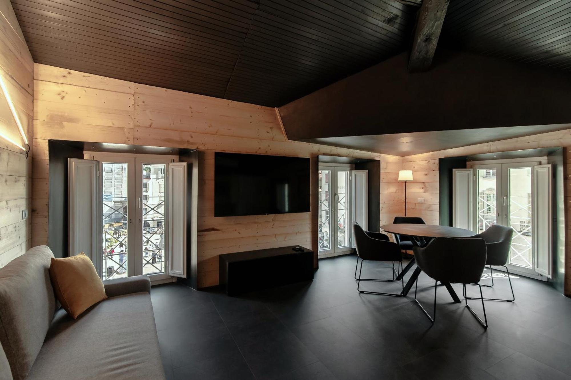 Apartment Fitzgerald Building - The House Of Travelers Como