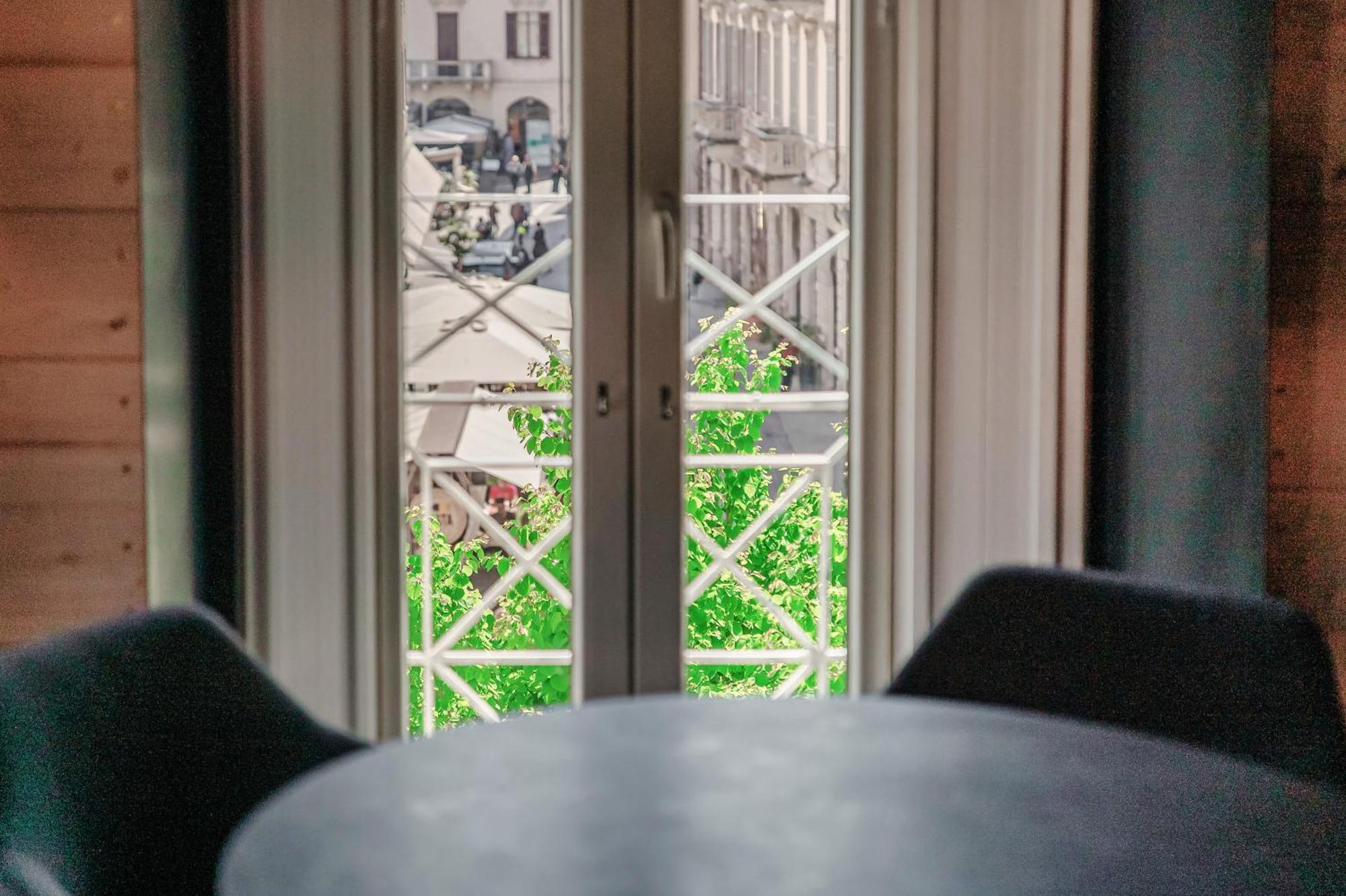 Fitzgerald Building - The House Of Travelers Apartment