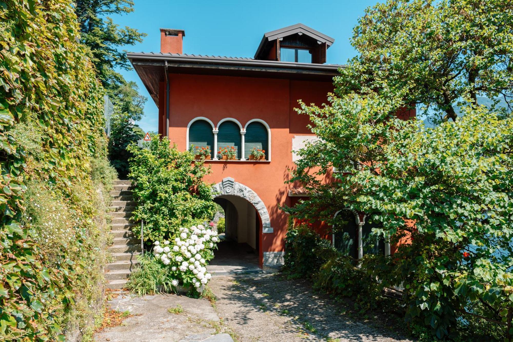 Loft Glicine, By R Collection