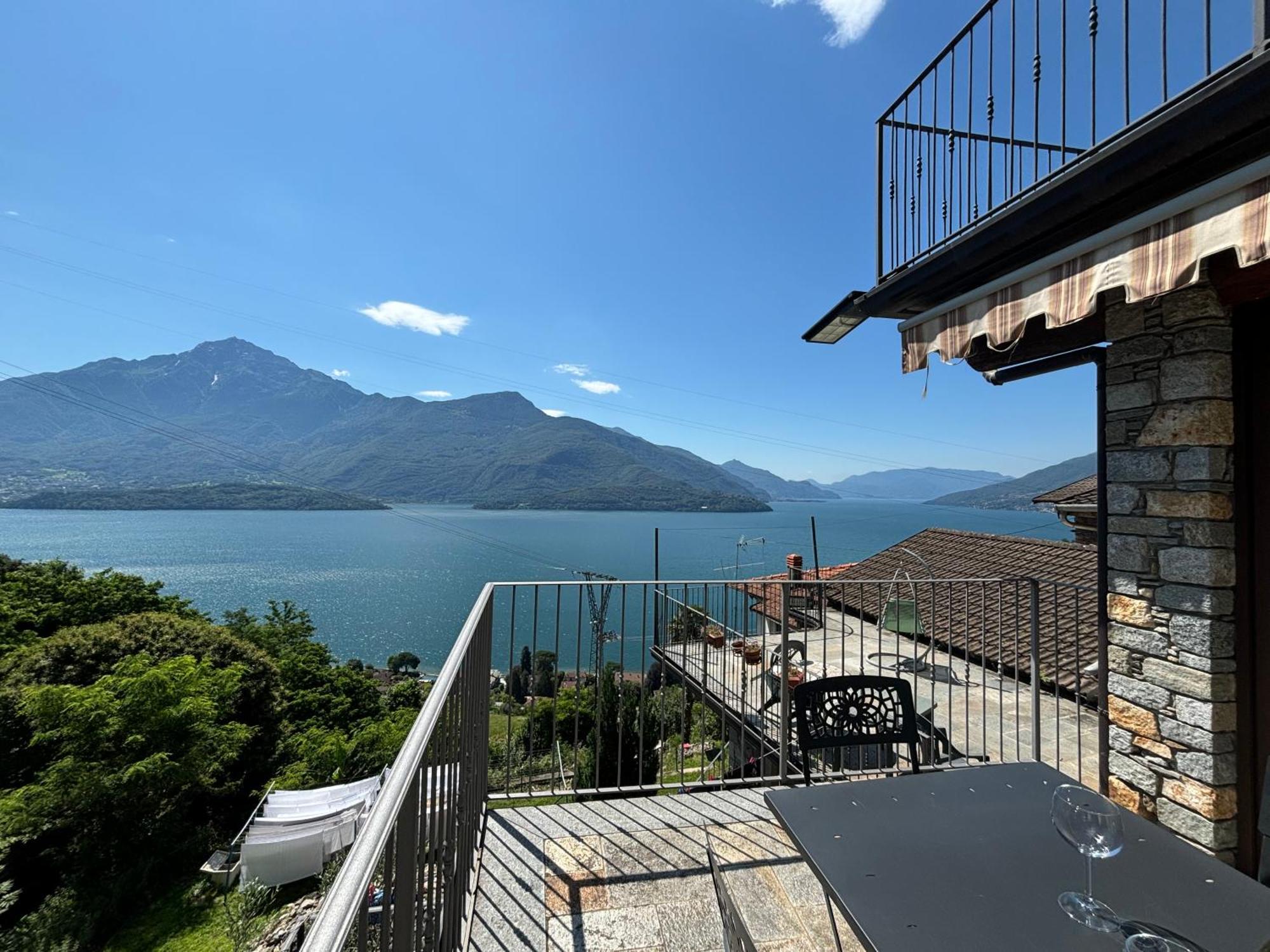 Casa Renato Lake View - Larihome A66 Apartment