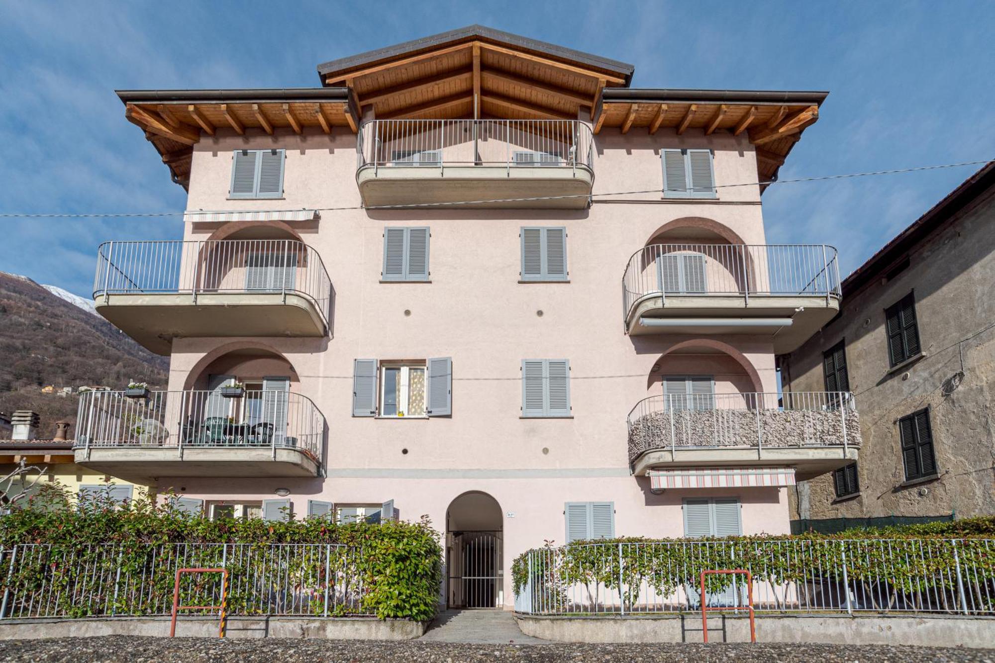 Pianello Charming View Apartment