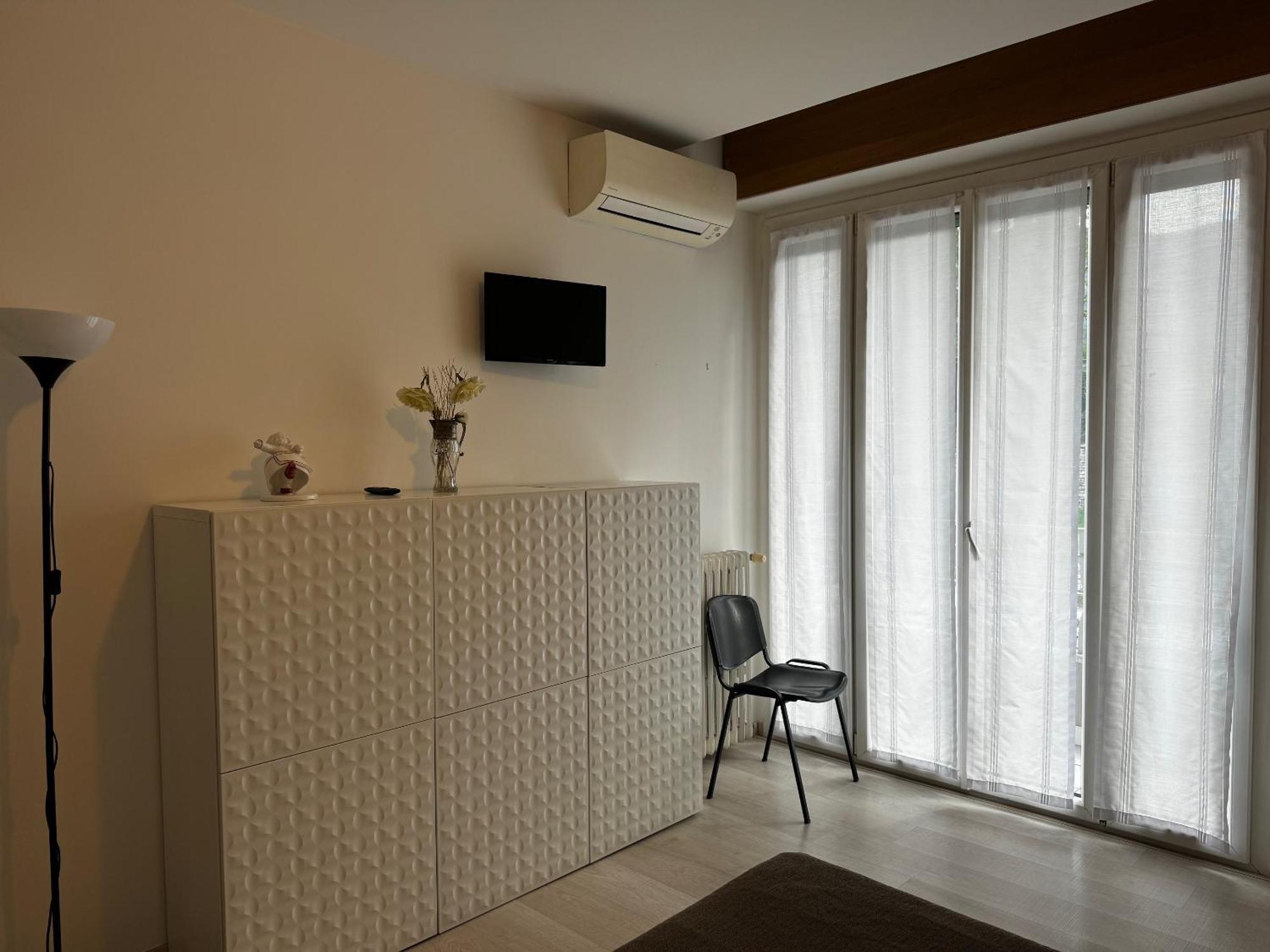 Residenza Manzoni Centre Apartment *