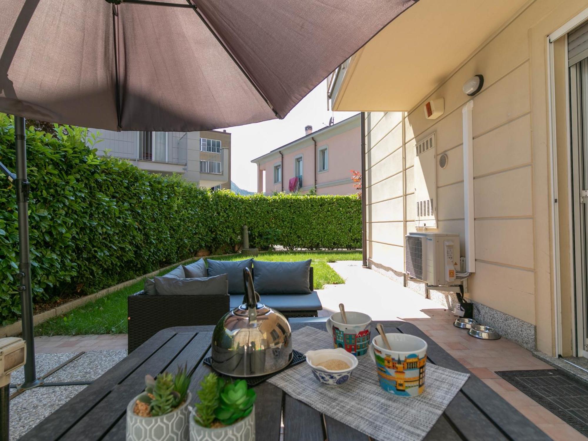 Welcomely - Violet House & Garden Apartment