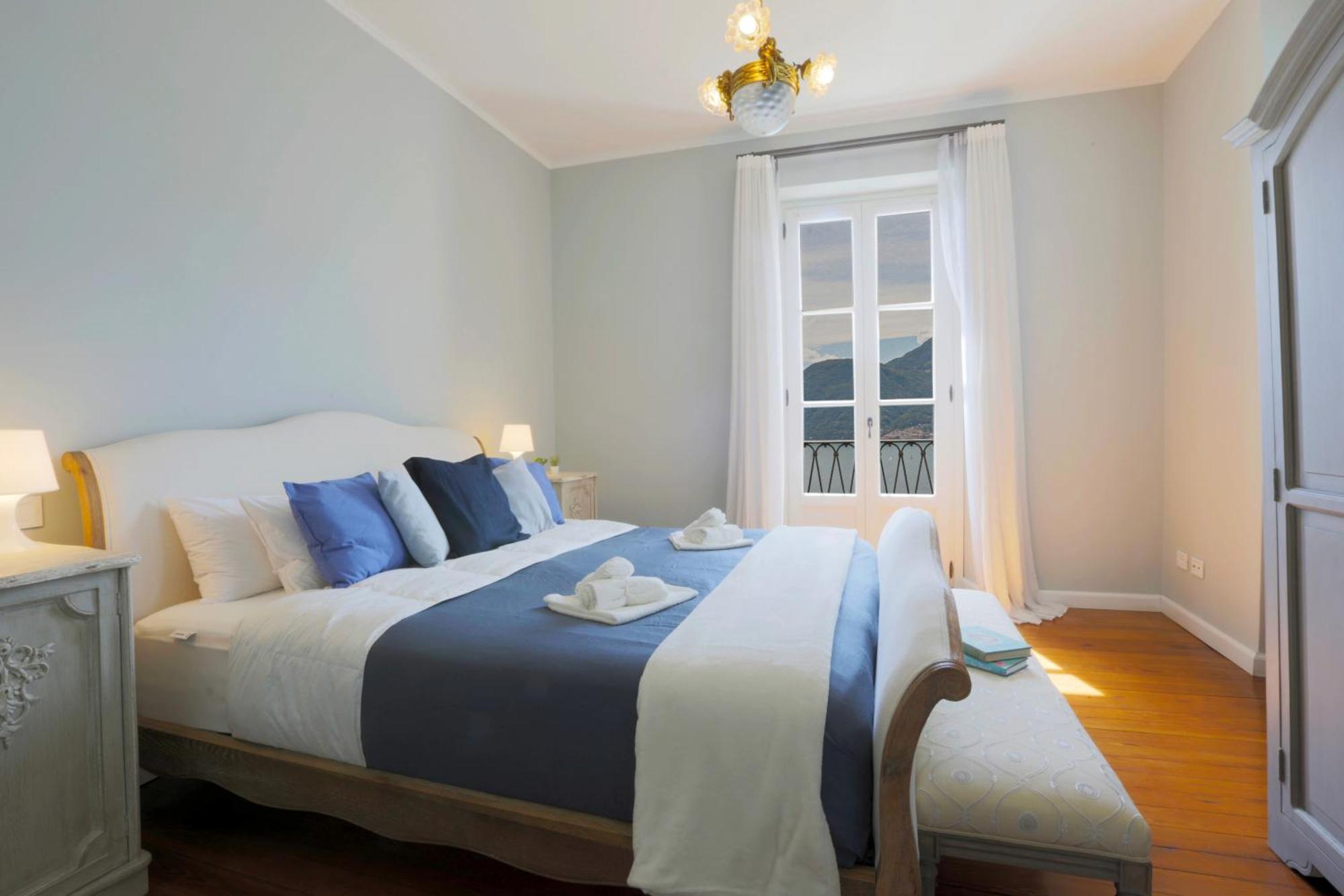 La Wally - 4 Bedroom With Pool & View