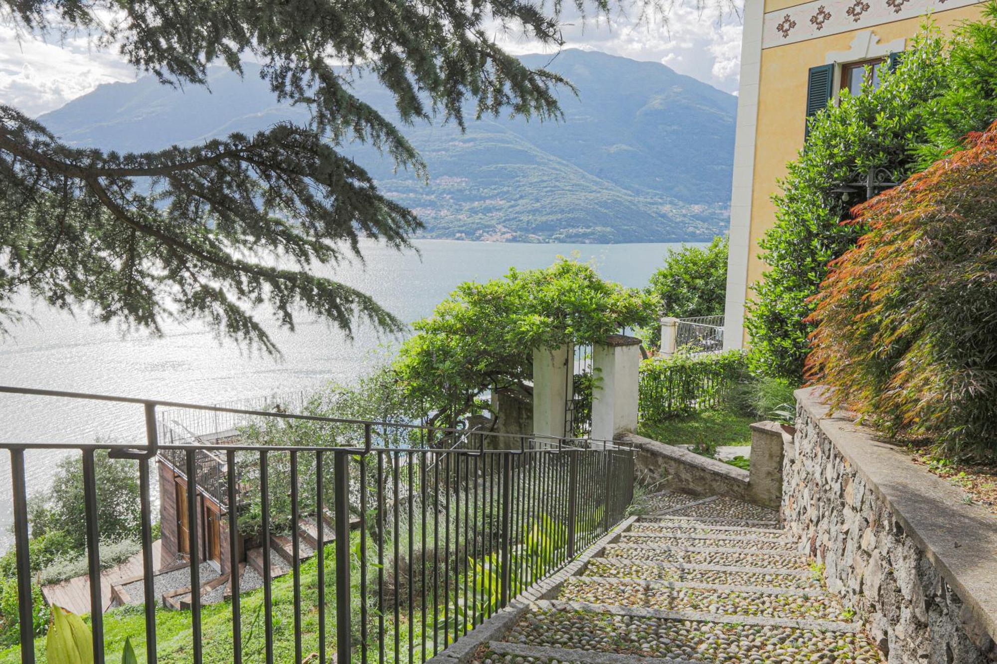 La Wally - 4 Bedroom With Pool & View *