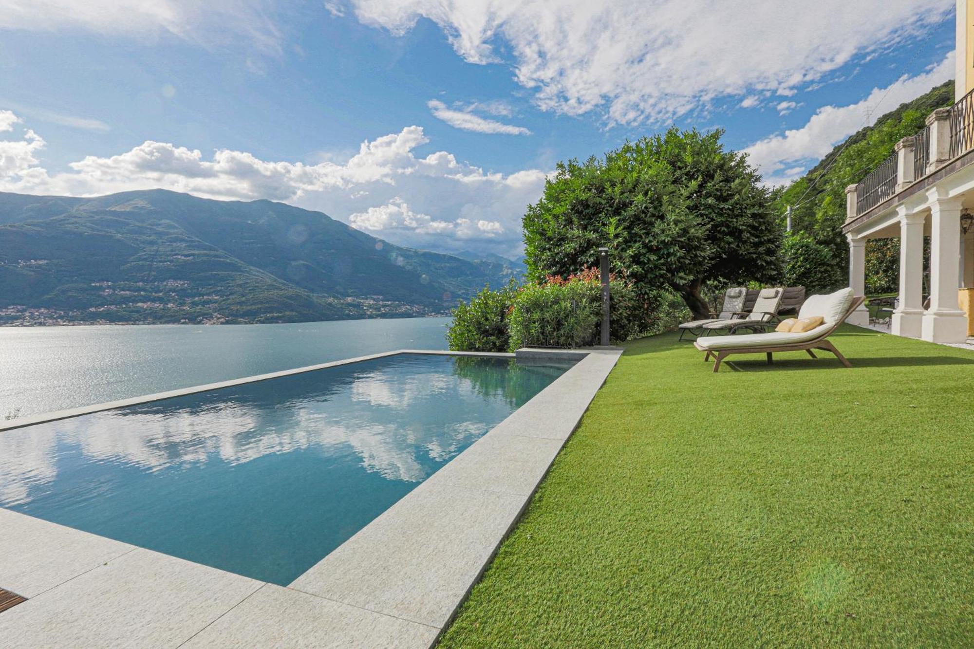 La Wally - 4 Bedroom With Pool & View Villa Bellano