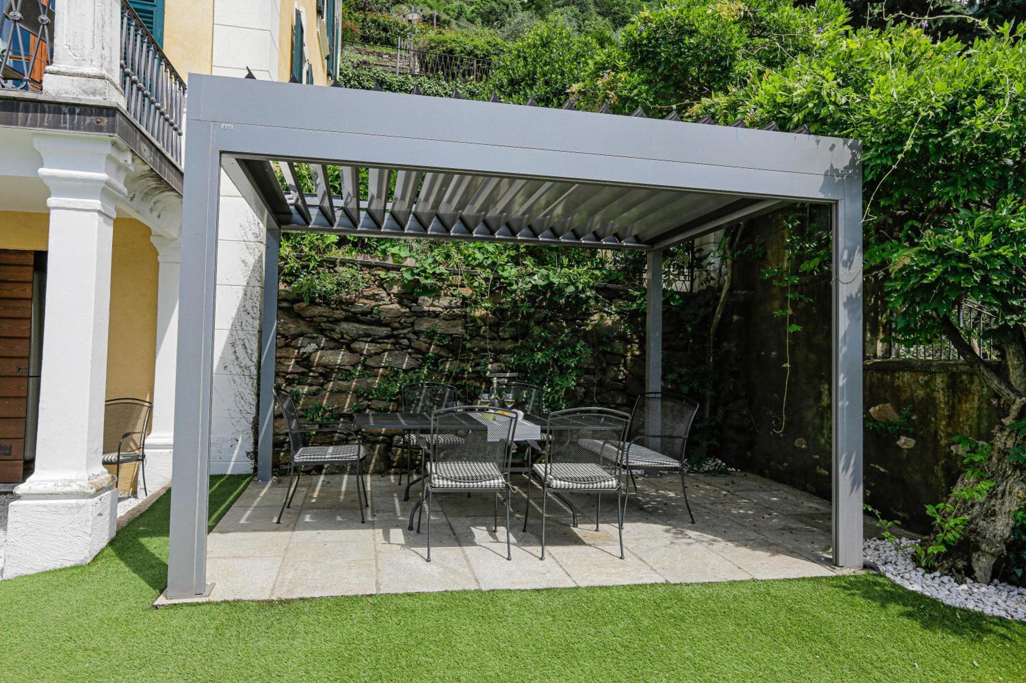 La Wally - 4 Bedroom With Pool & View