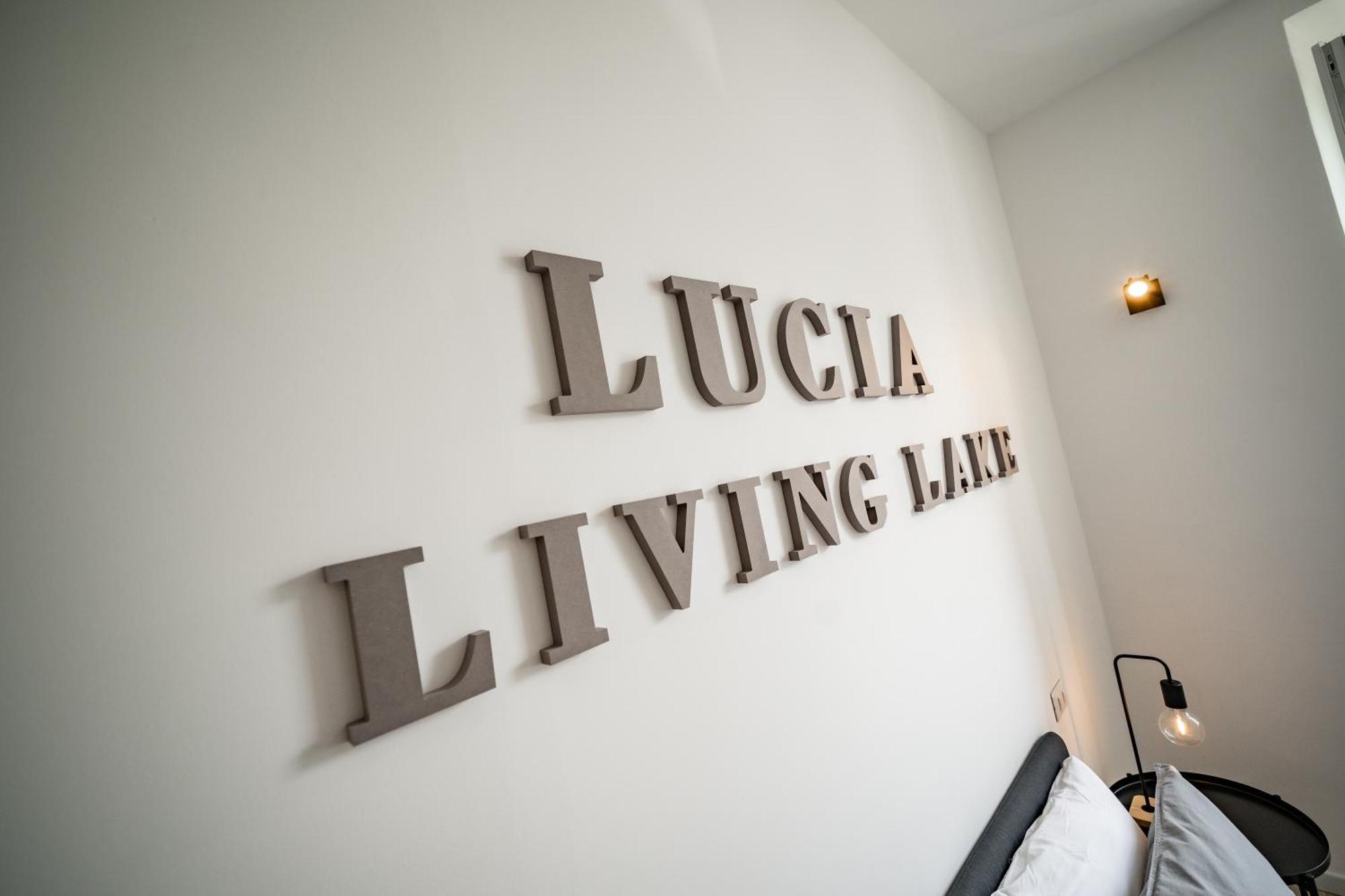 Apartment Renzo & Lucia Living