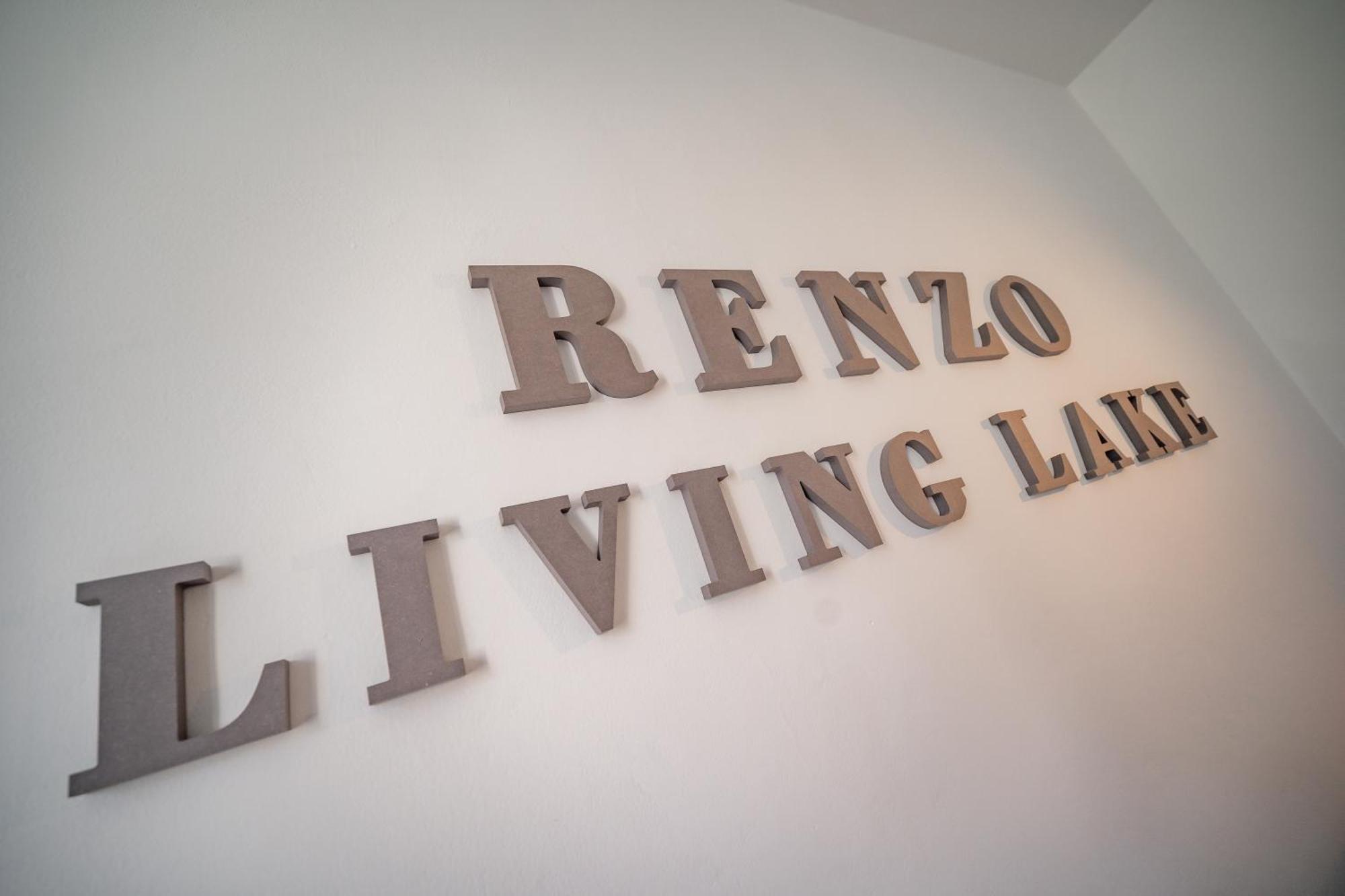 Renzo & Lucia Living