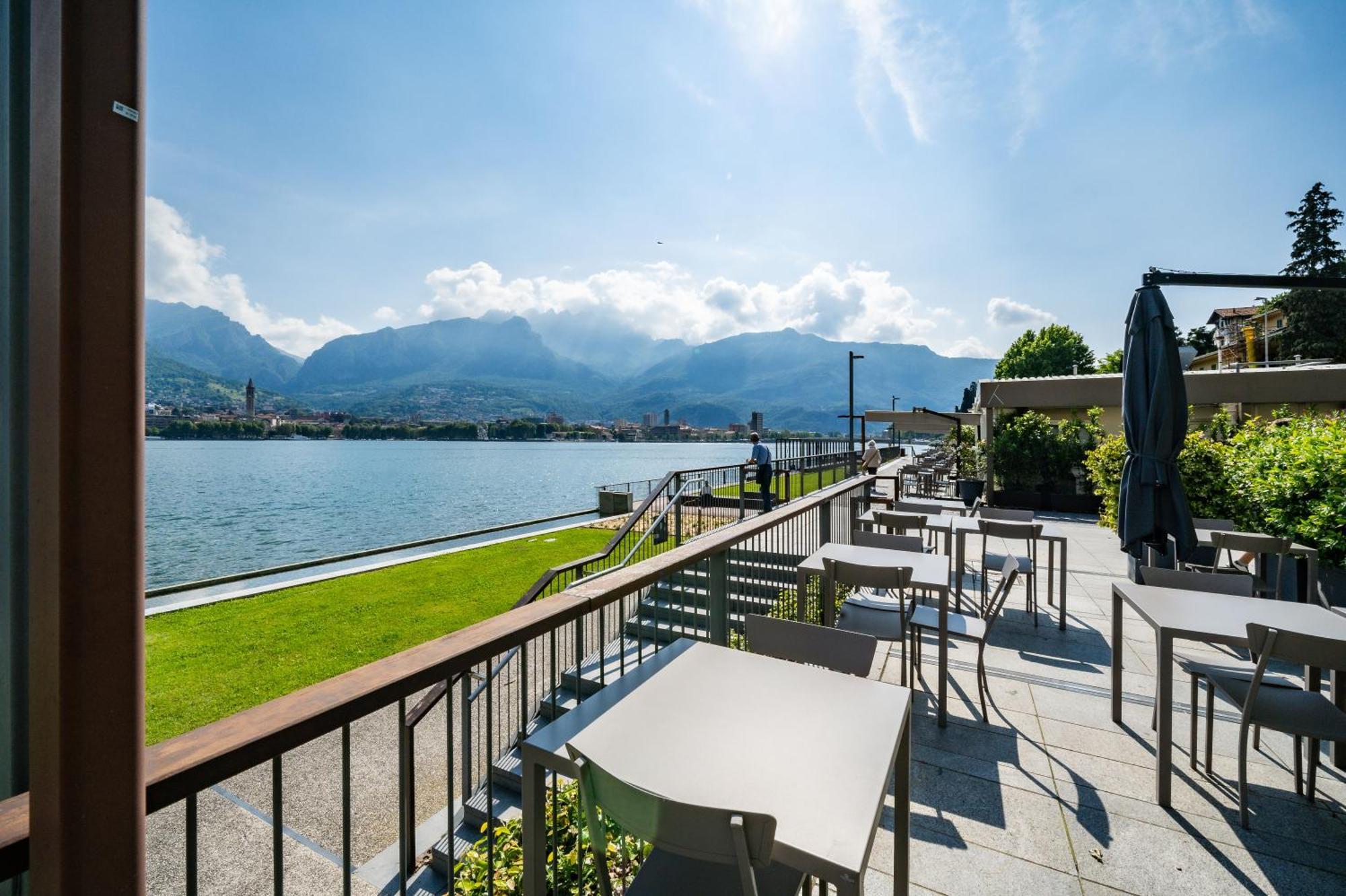 Renzo & Lucia Living Apartment *