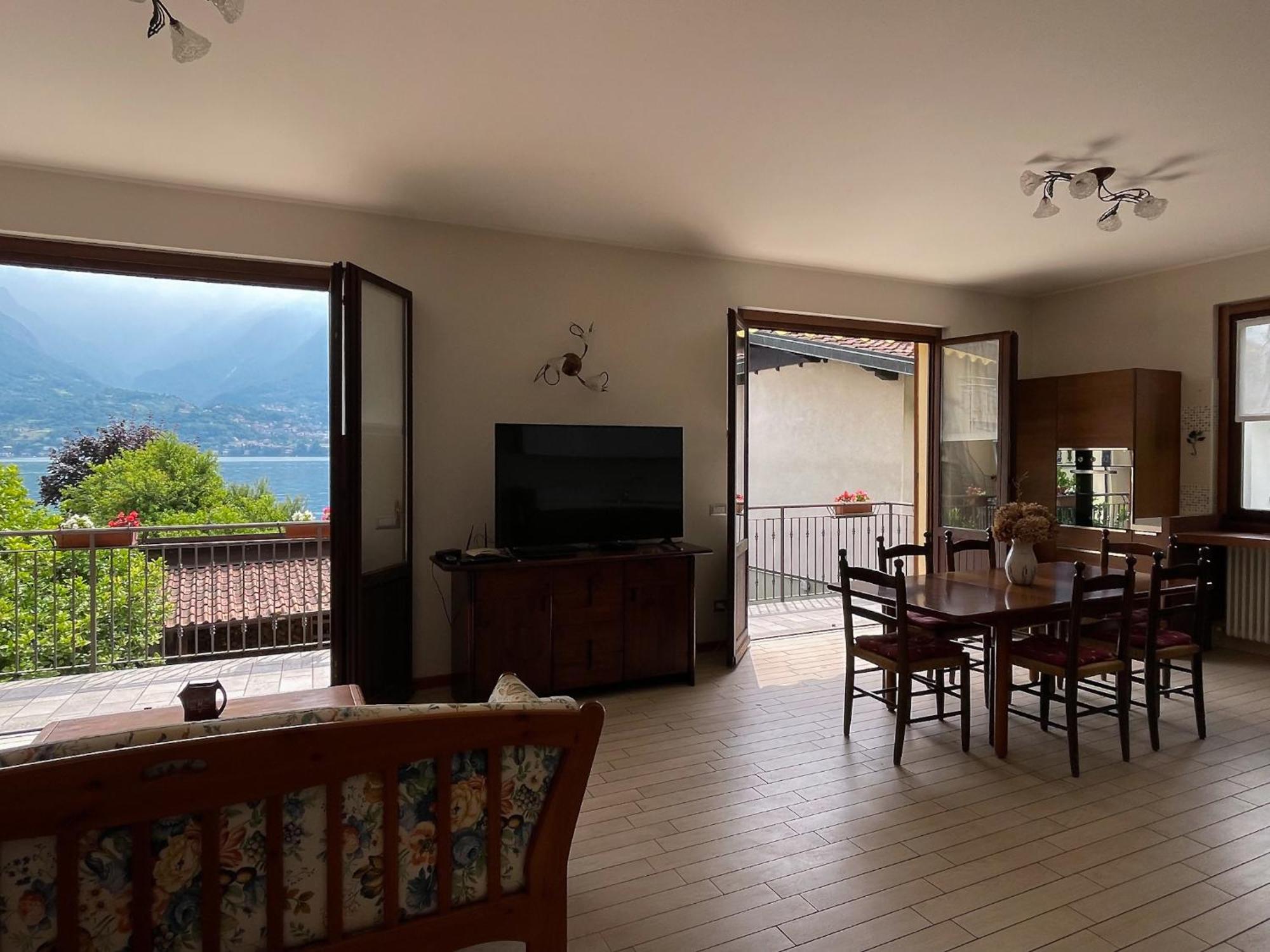 Il Melograno 1 With Access * Oliveto Lario