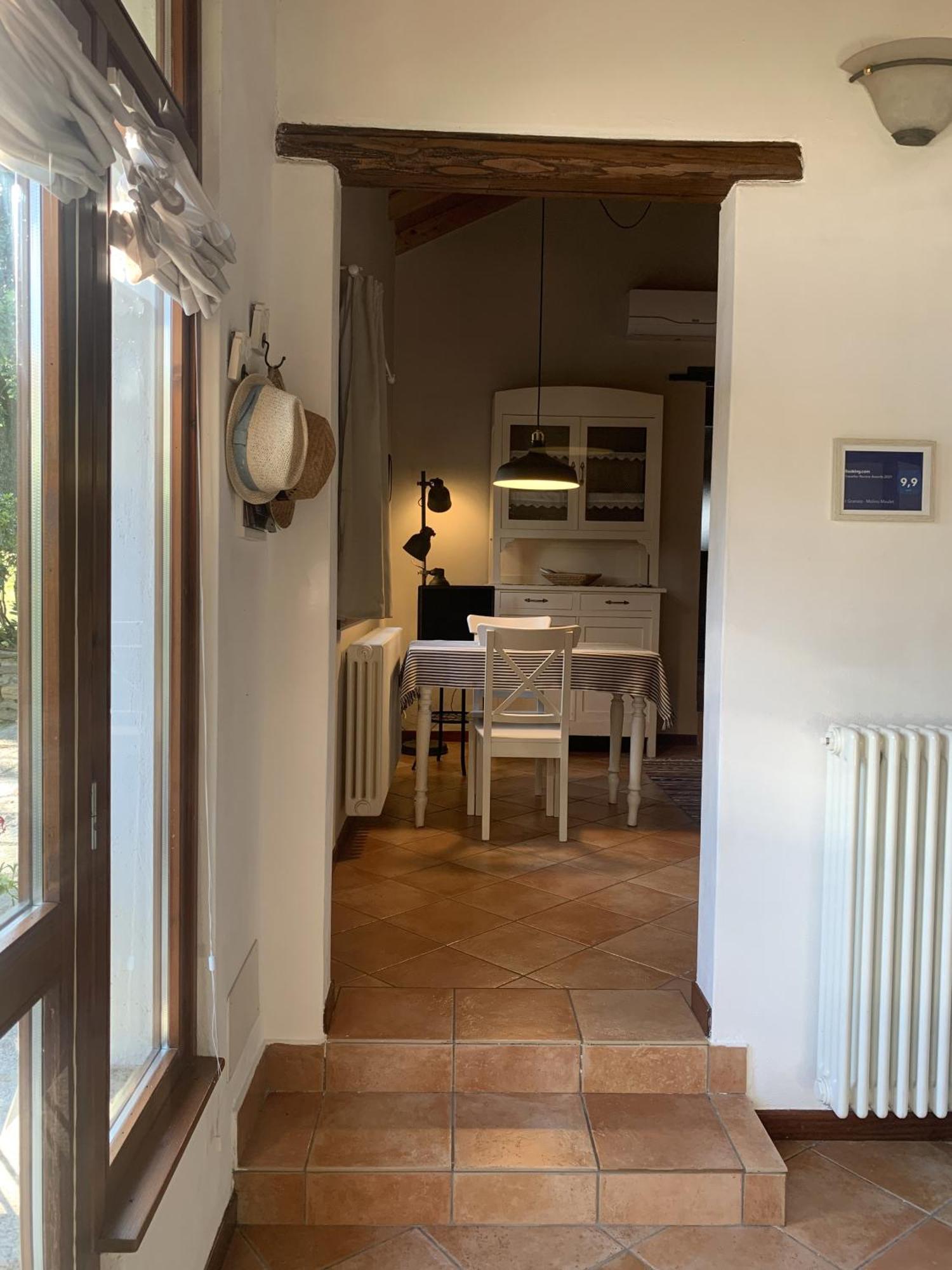 Il Granaio - Ancient Molino Maufet Watermill On - Garden View * Colico