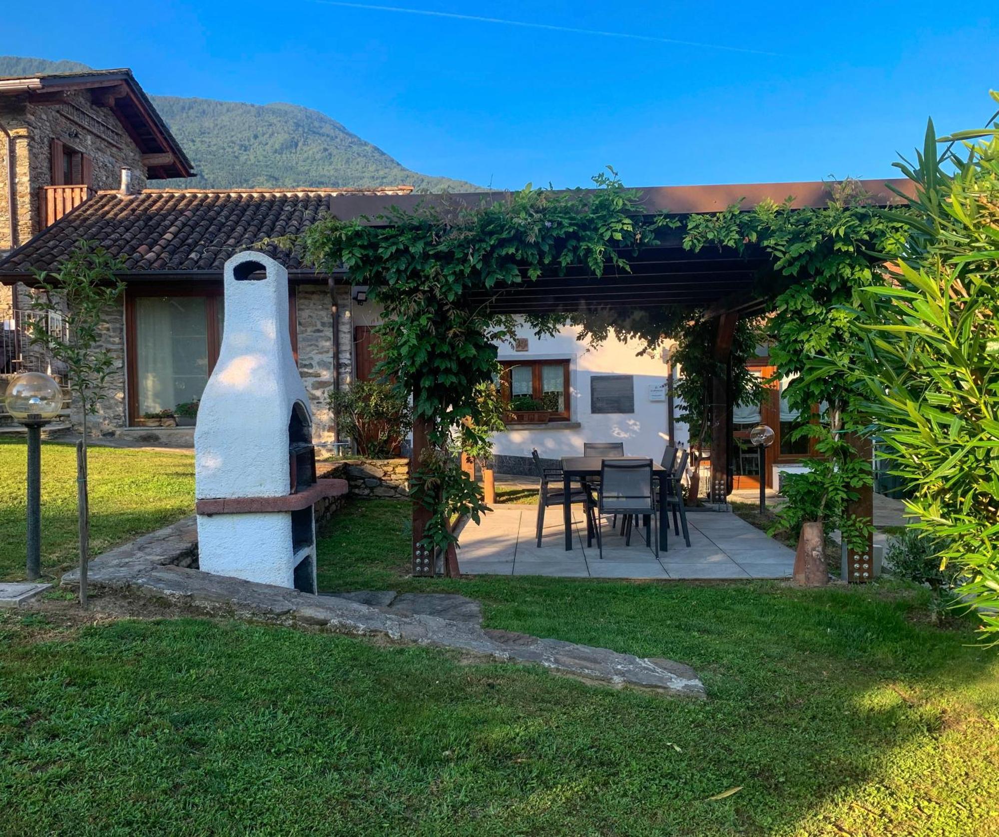 Il Granaio - Ancient Molino Maufet Watermill On - Garden View Villa *
