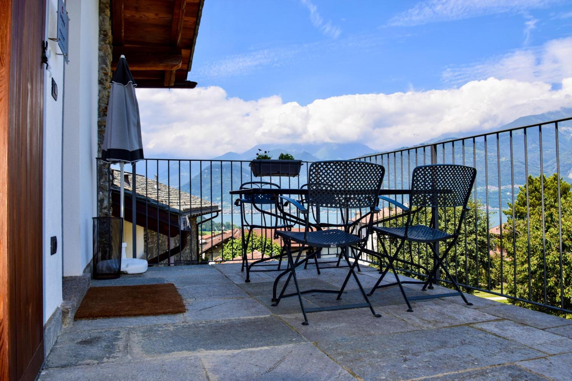 Il Fienile - Ancient Molino Maufet Watermill - View Terrace * Colico
