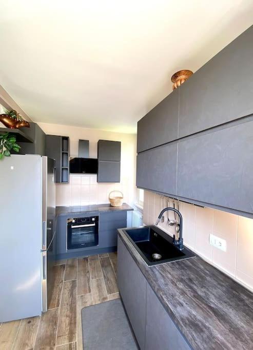 Montefiori, Rustic Glow Apartment