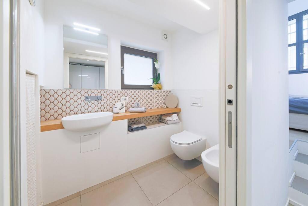 Cozy In The Heart Of Guest house Como