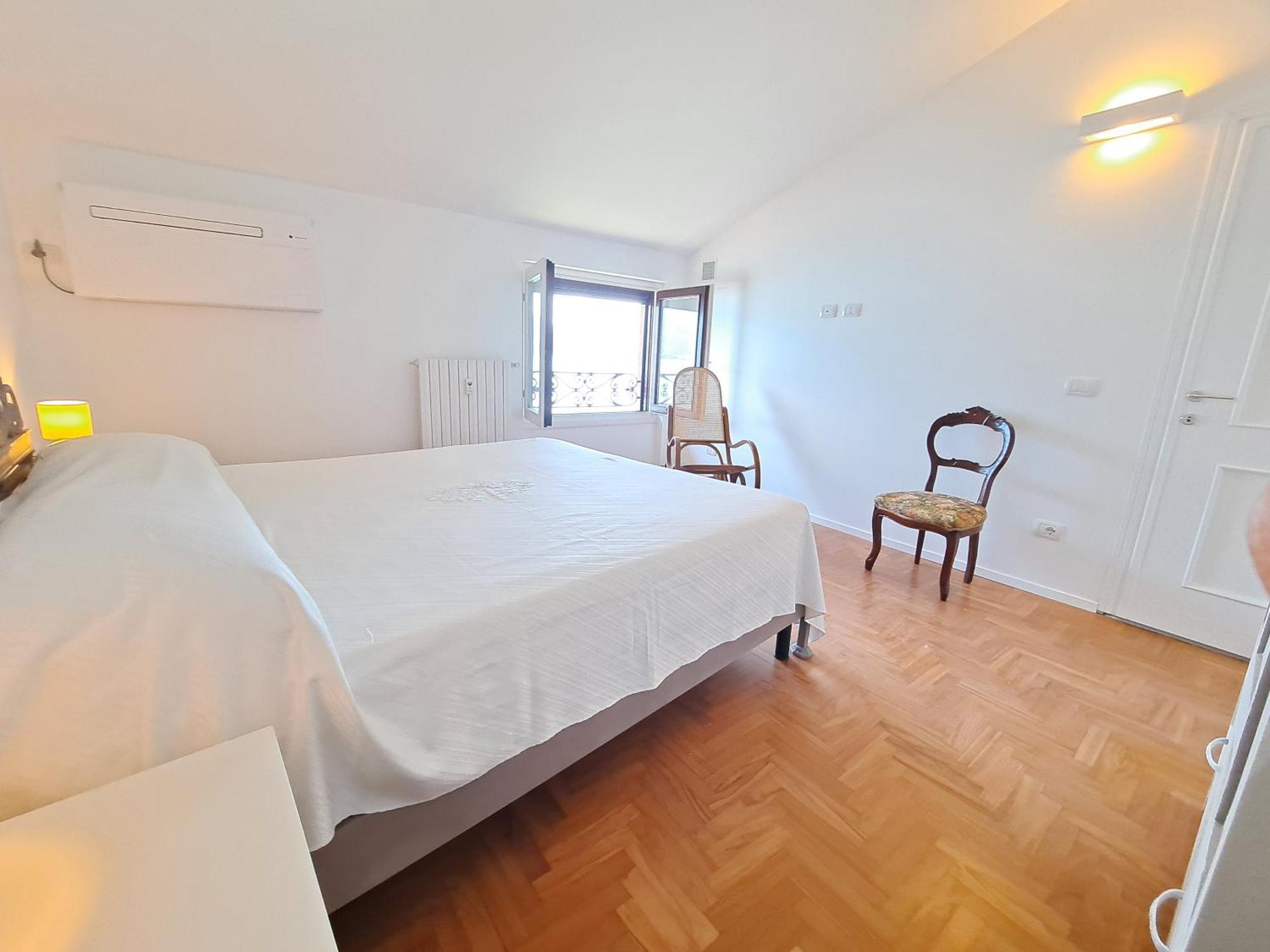 Immobillario - Regina Del Lago Apartment *