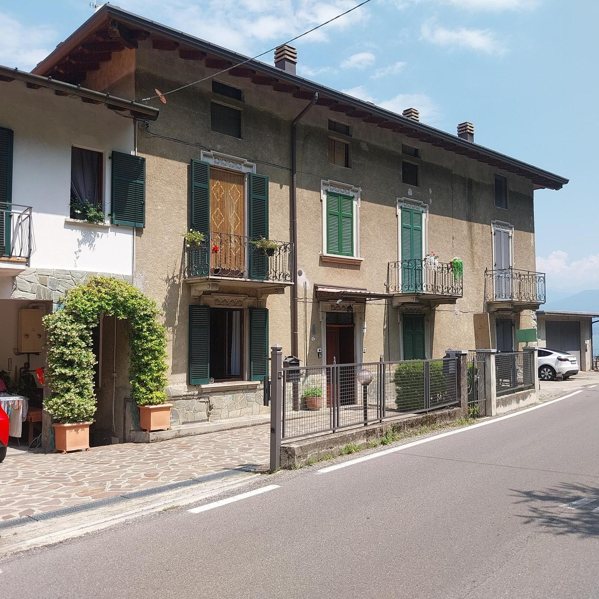 Casa Peppo Apartment Lezzeno
