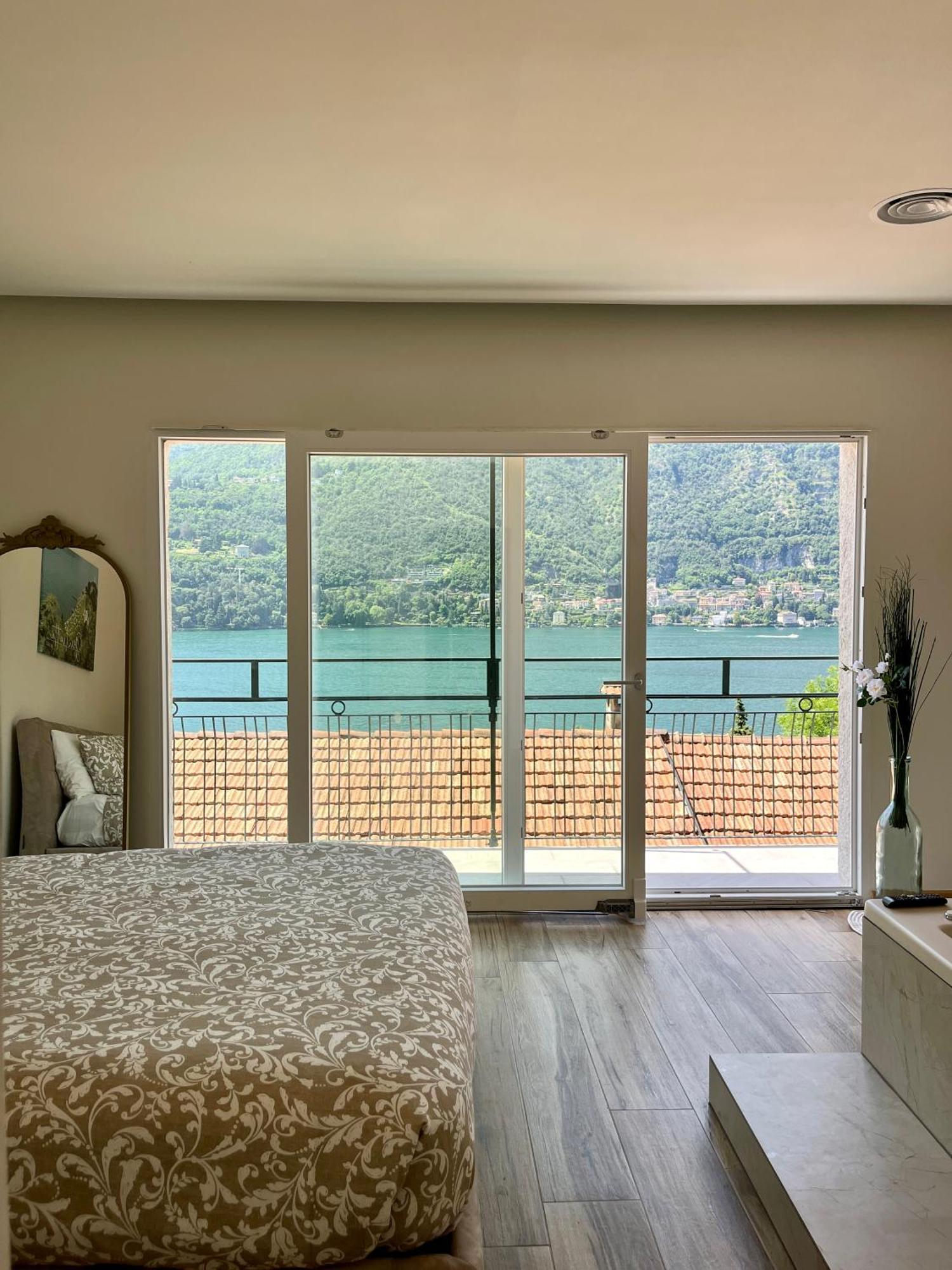 Giulietta View Jacuzzi 108 Blevio