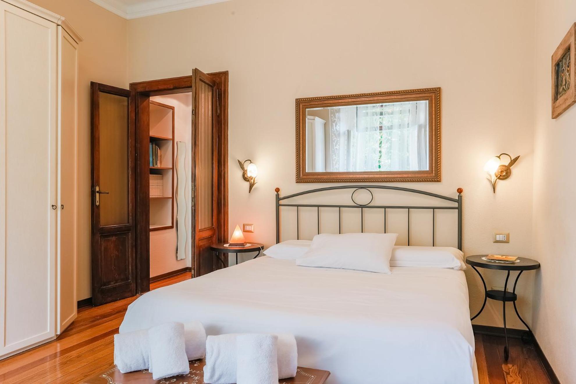 Apartment Doriana'S House With Garden & Parking *
