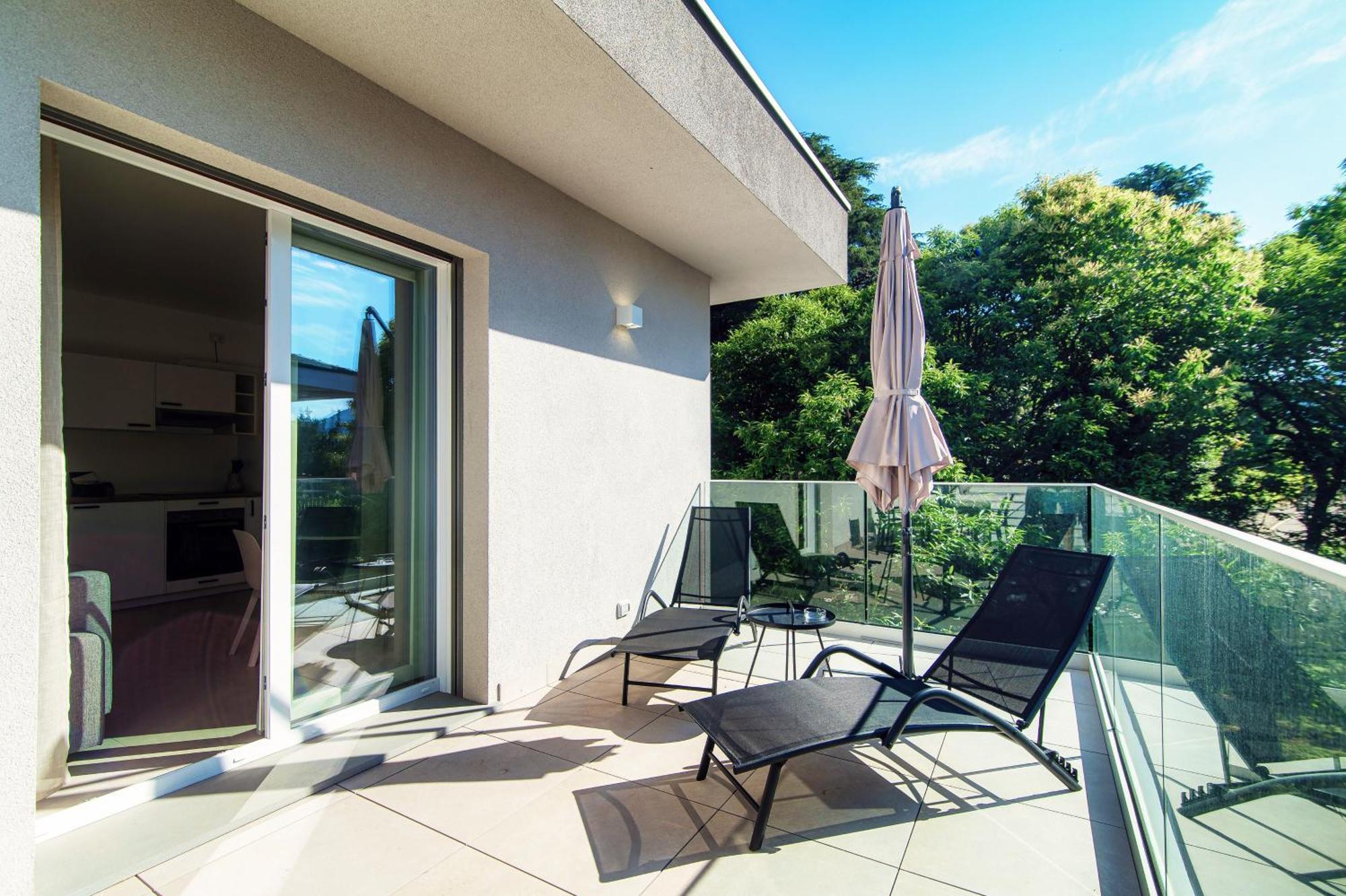 Apartment Lario By Quokka 360 - With Parking Next To
