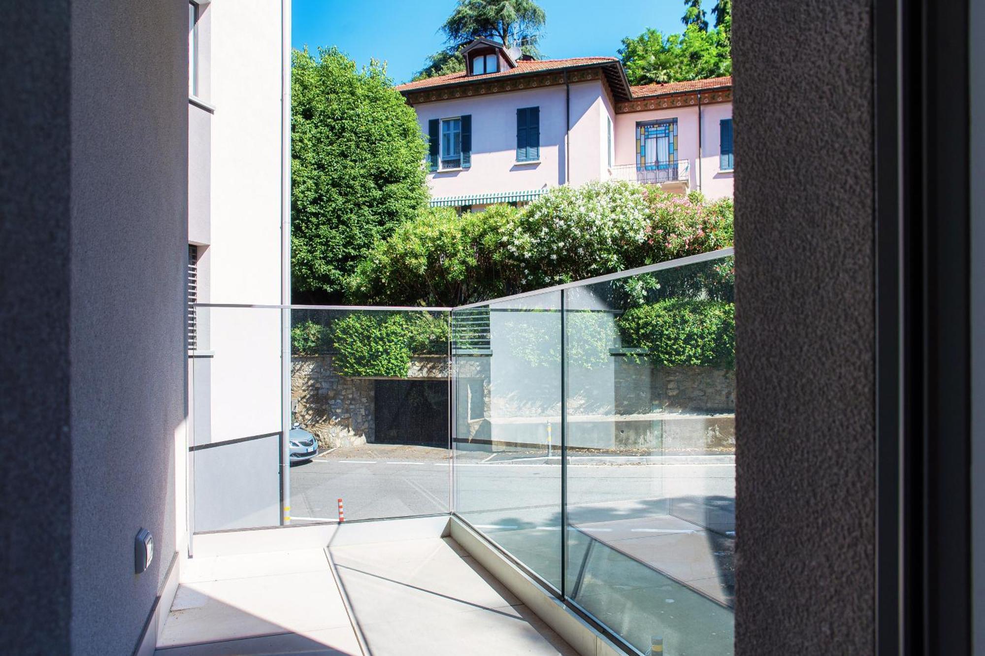 Lario By Quokka 360 - With Parking Next To Apartment