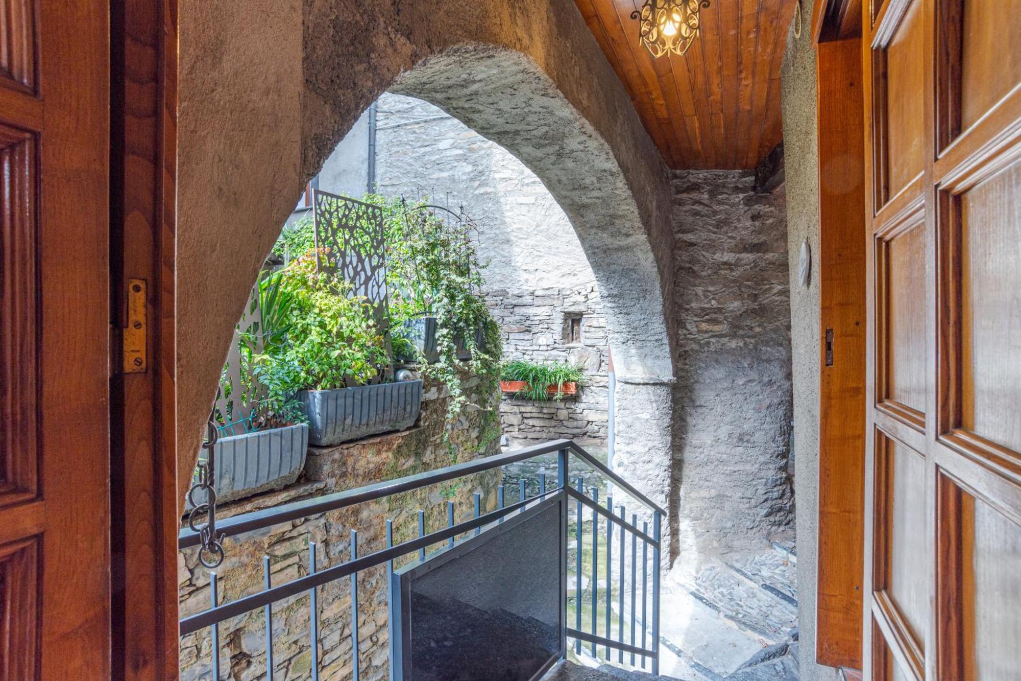 Maison Laghee-bright With Balcony, View! Apartment