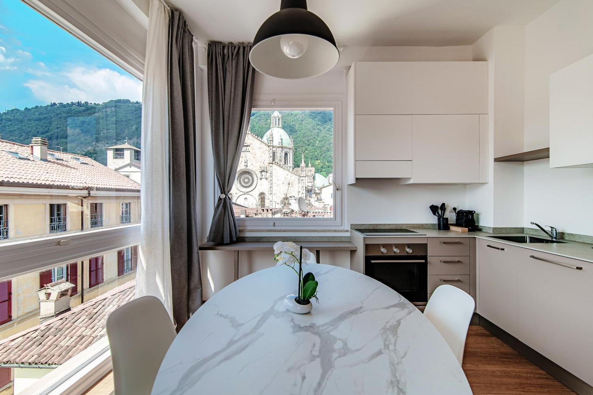 Downtown Como-luxury * Como